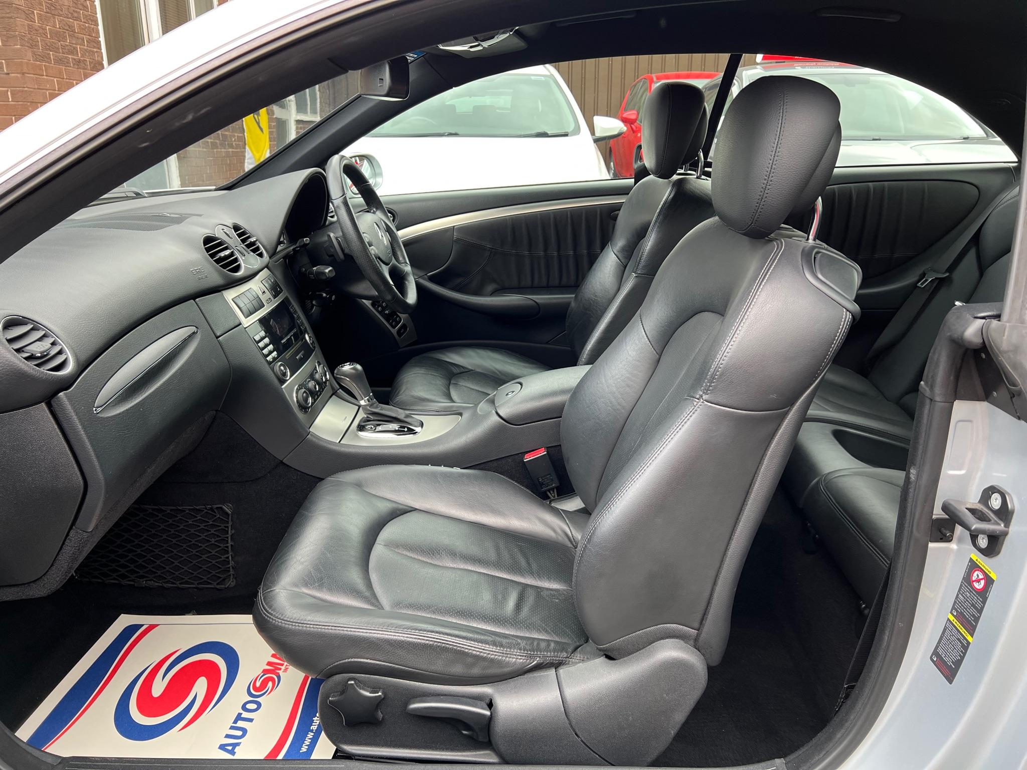 2008 Mercedes-Benz CLK image 21