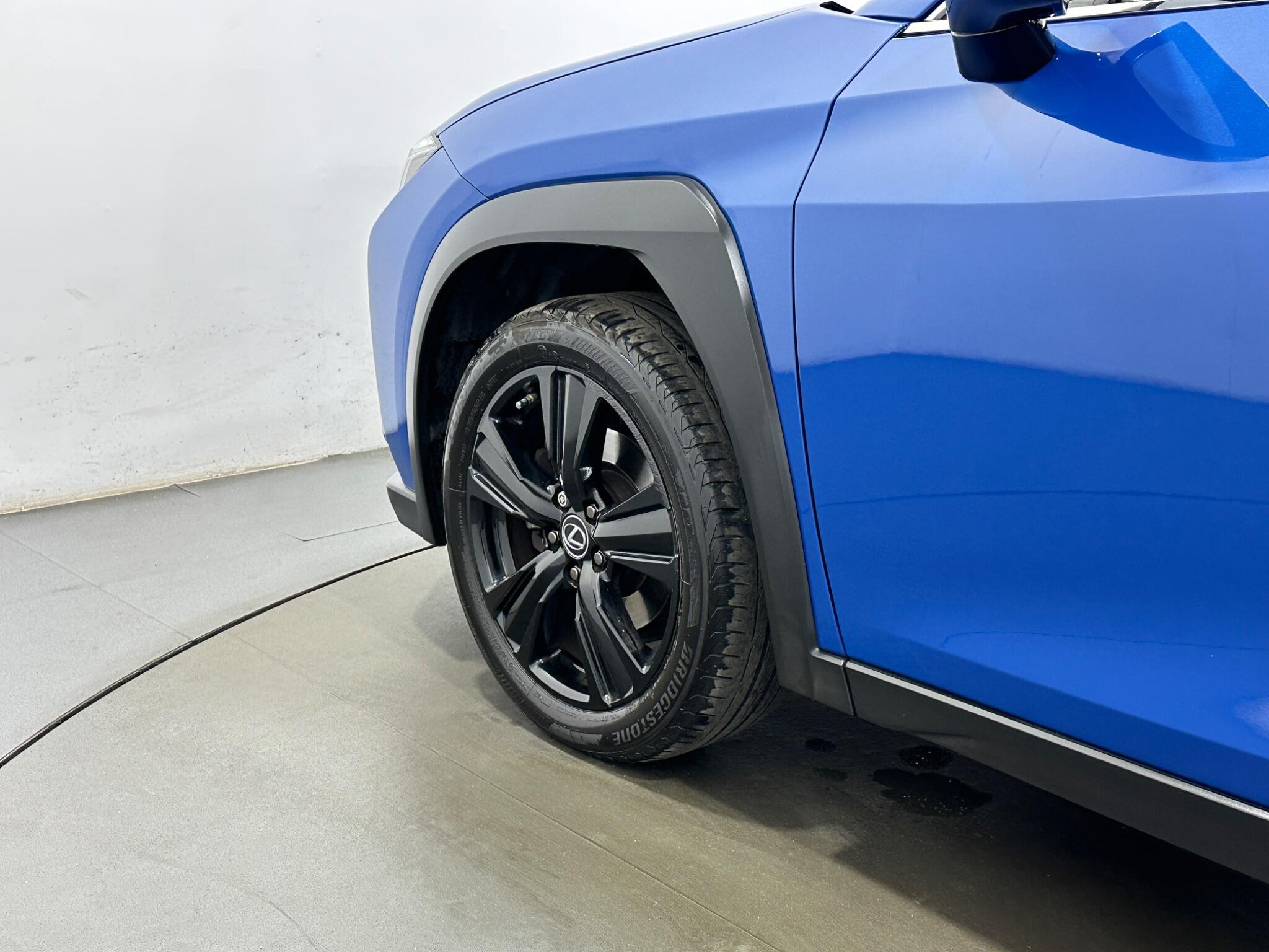 Lexus UX view 50