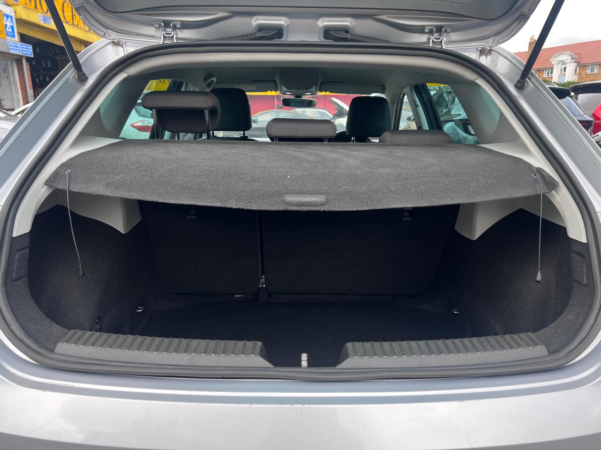 Seat Leon Leon view 37