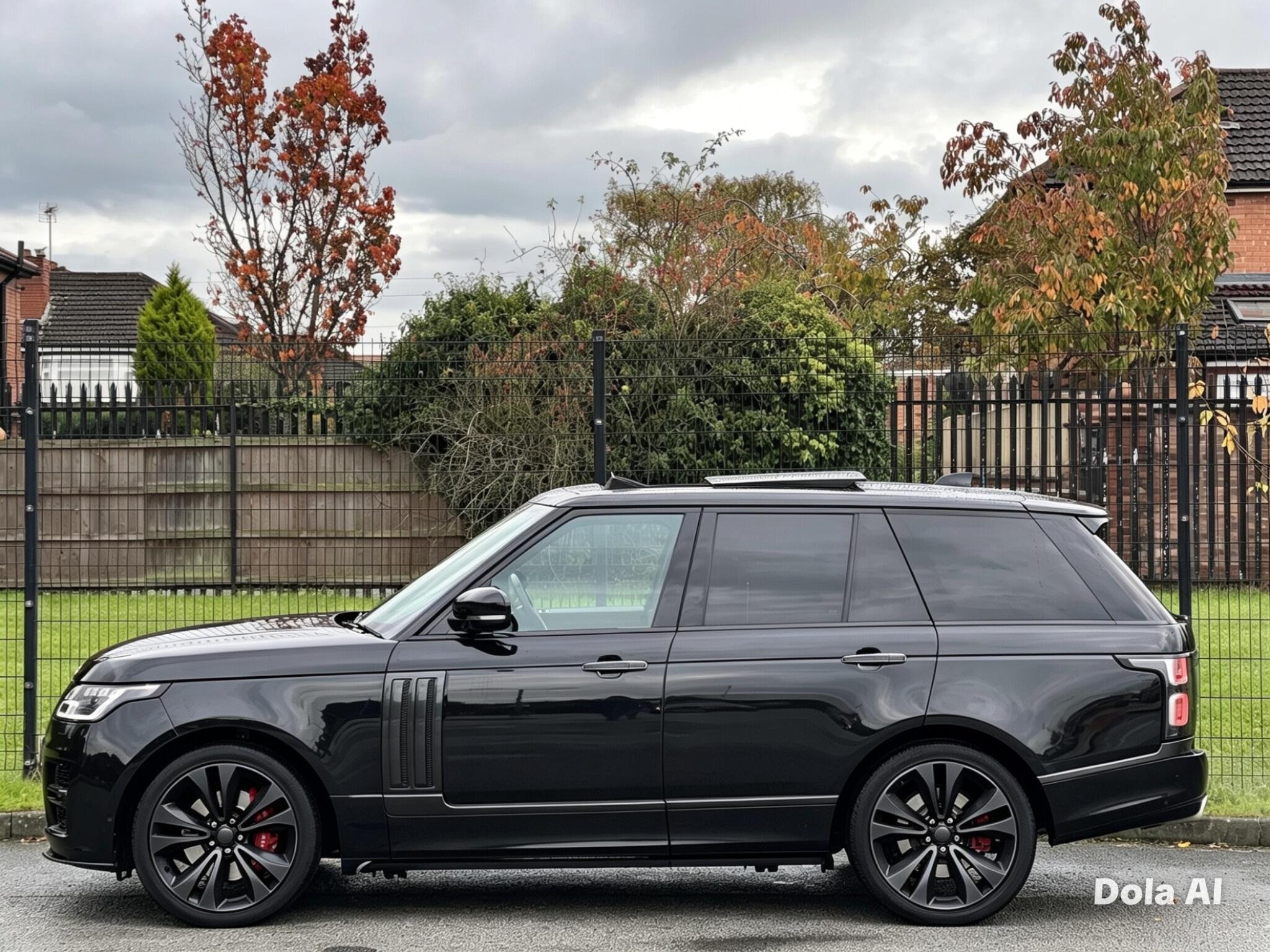 Land Rover Range Rover view 4