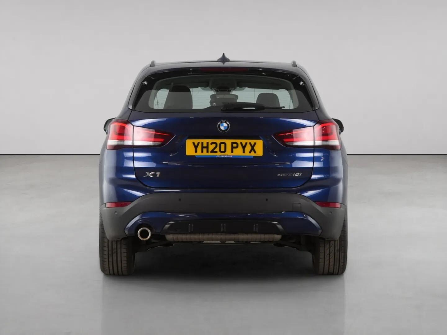 BMW X1 view 7