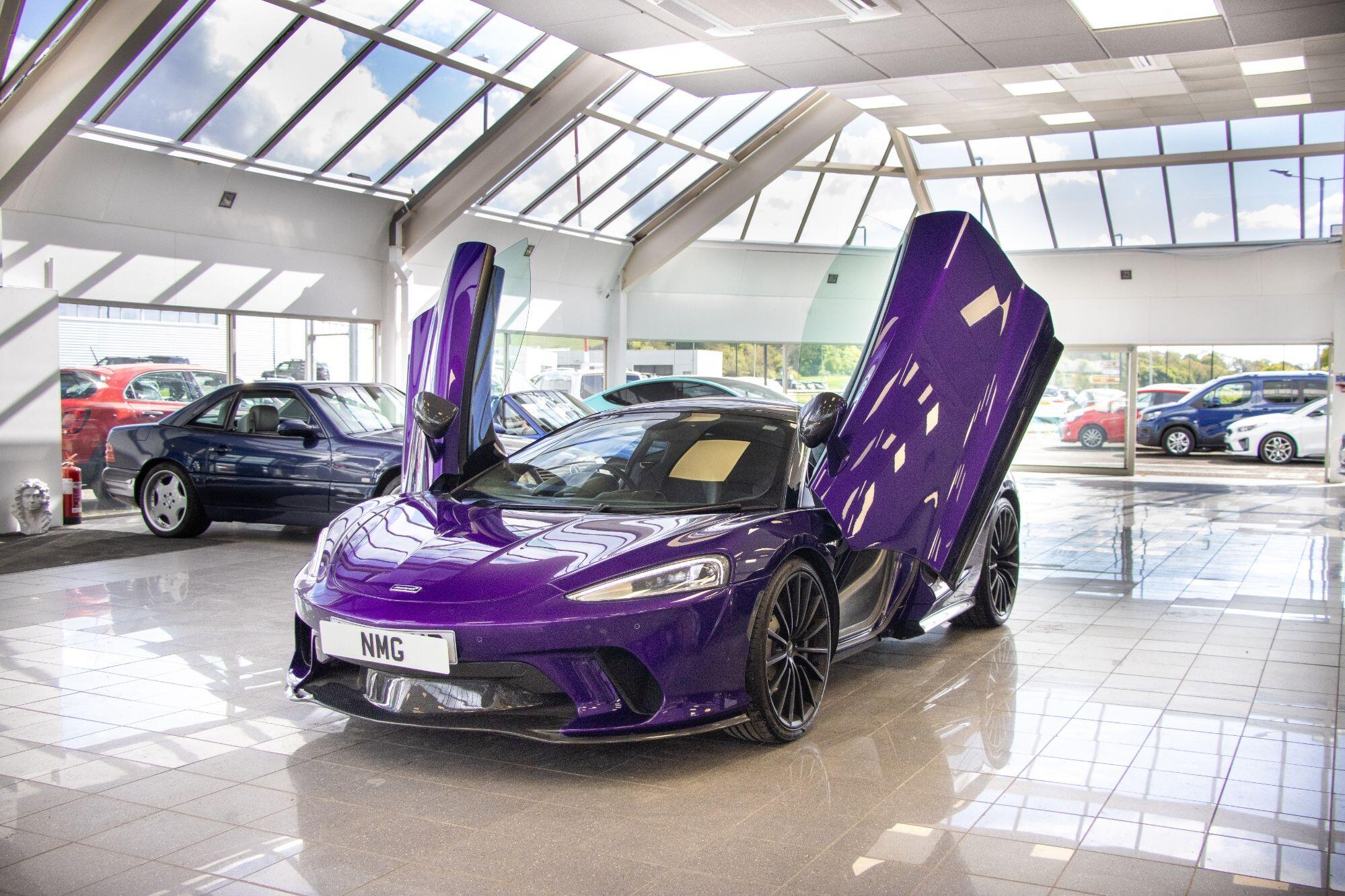 Mclaren GT view 24