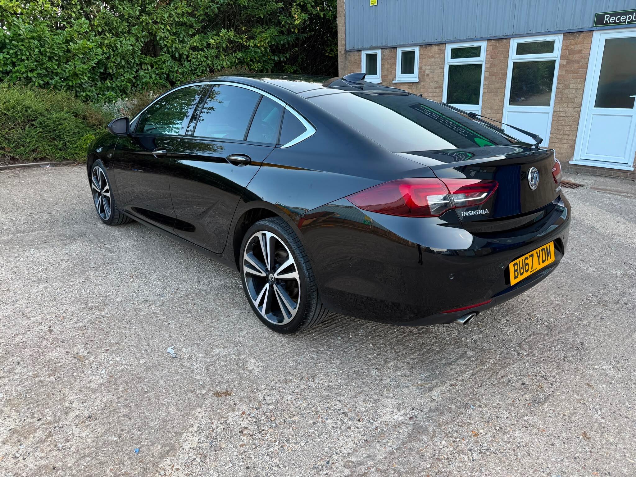 Vauxhall Insignia view 26