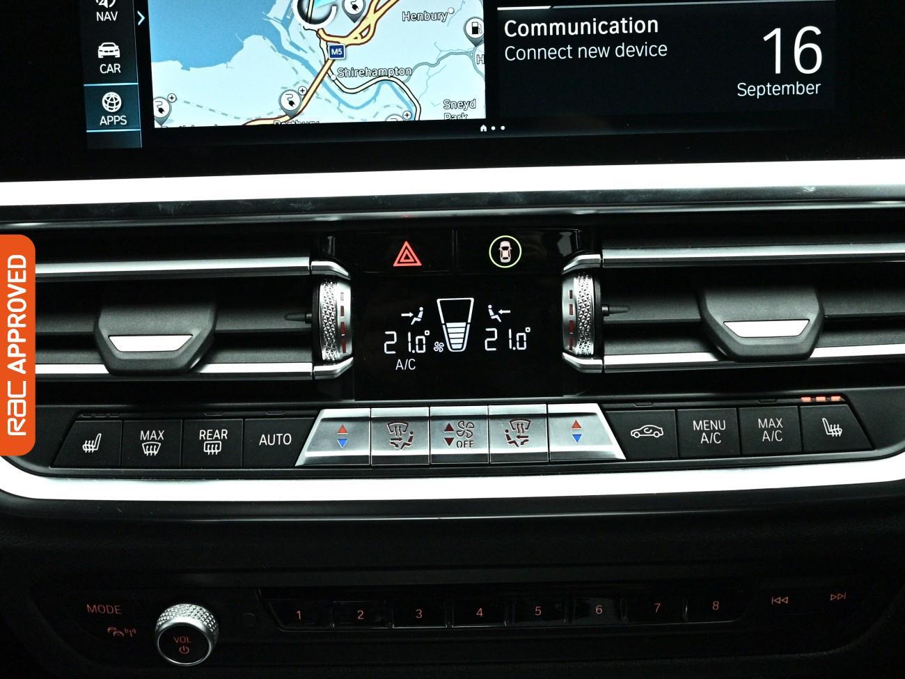 BMW 3 Series view 18