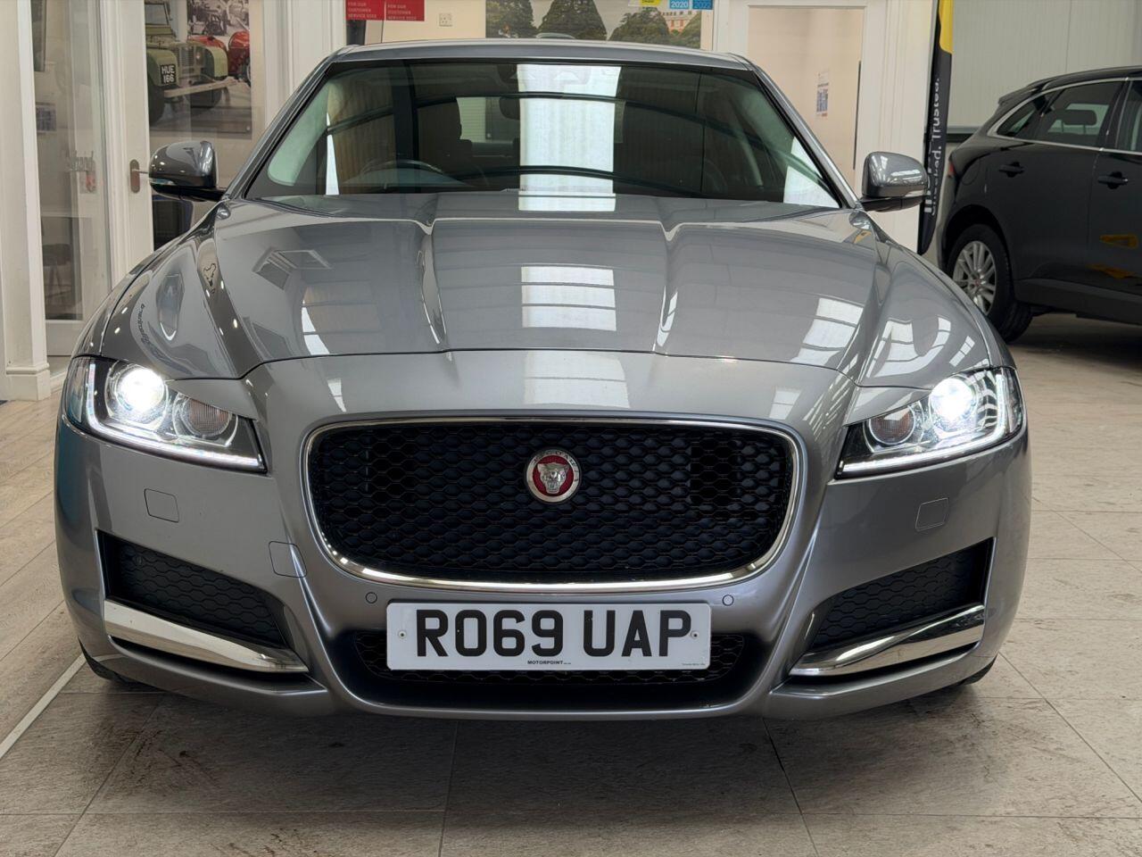Jaguar XF view 2