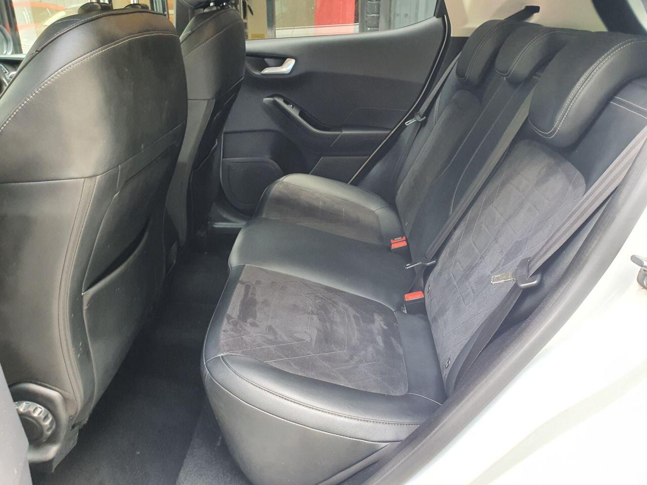 Ford Fiesta view 22