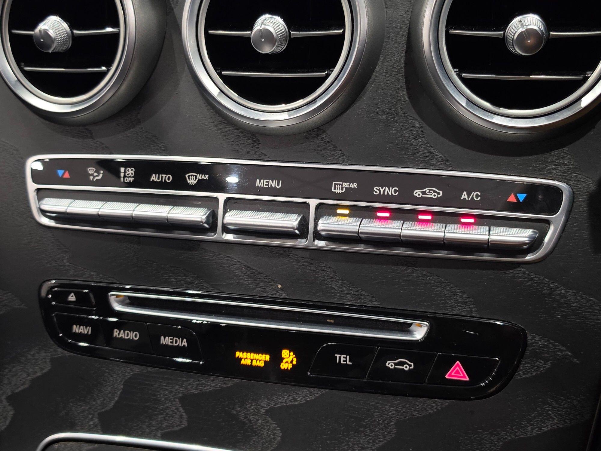 Mercedes-Benz GLC view 27