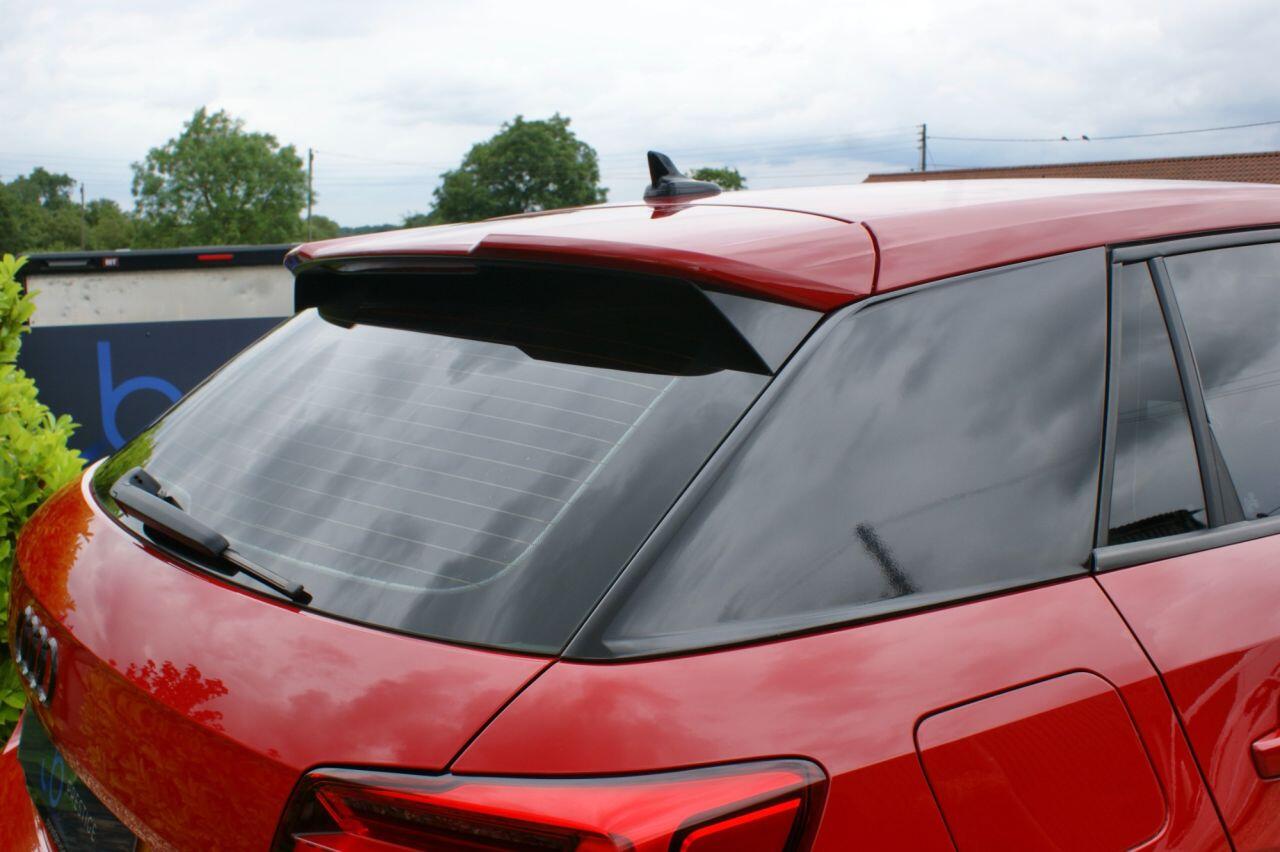 Audi SQ2 view 12