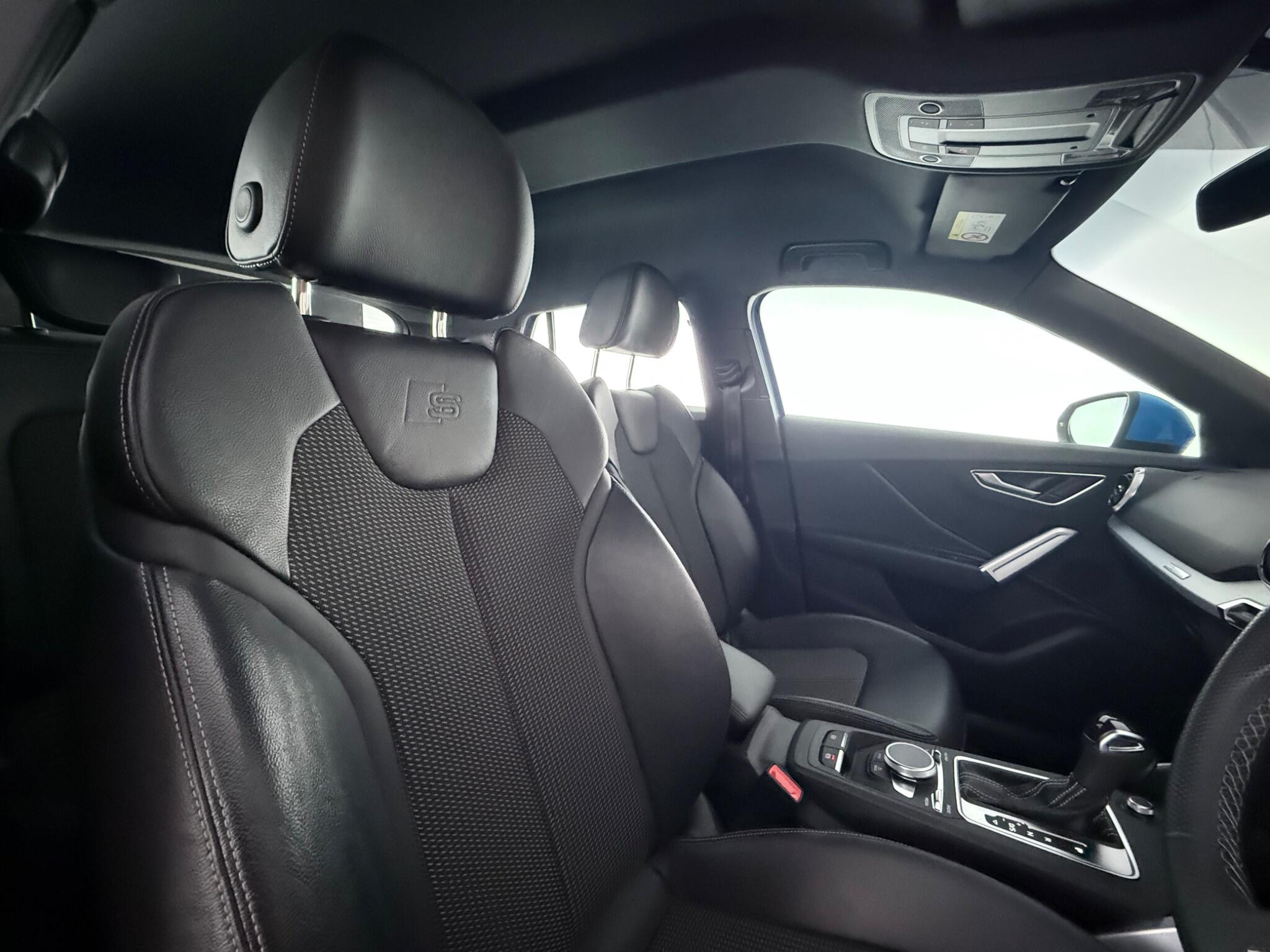 Audi Q2 view 32