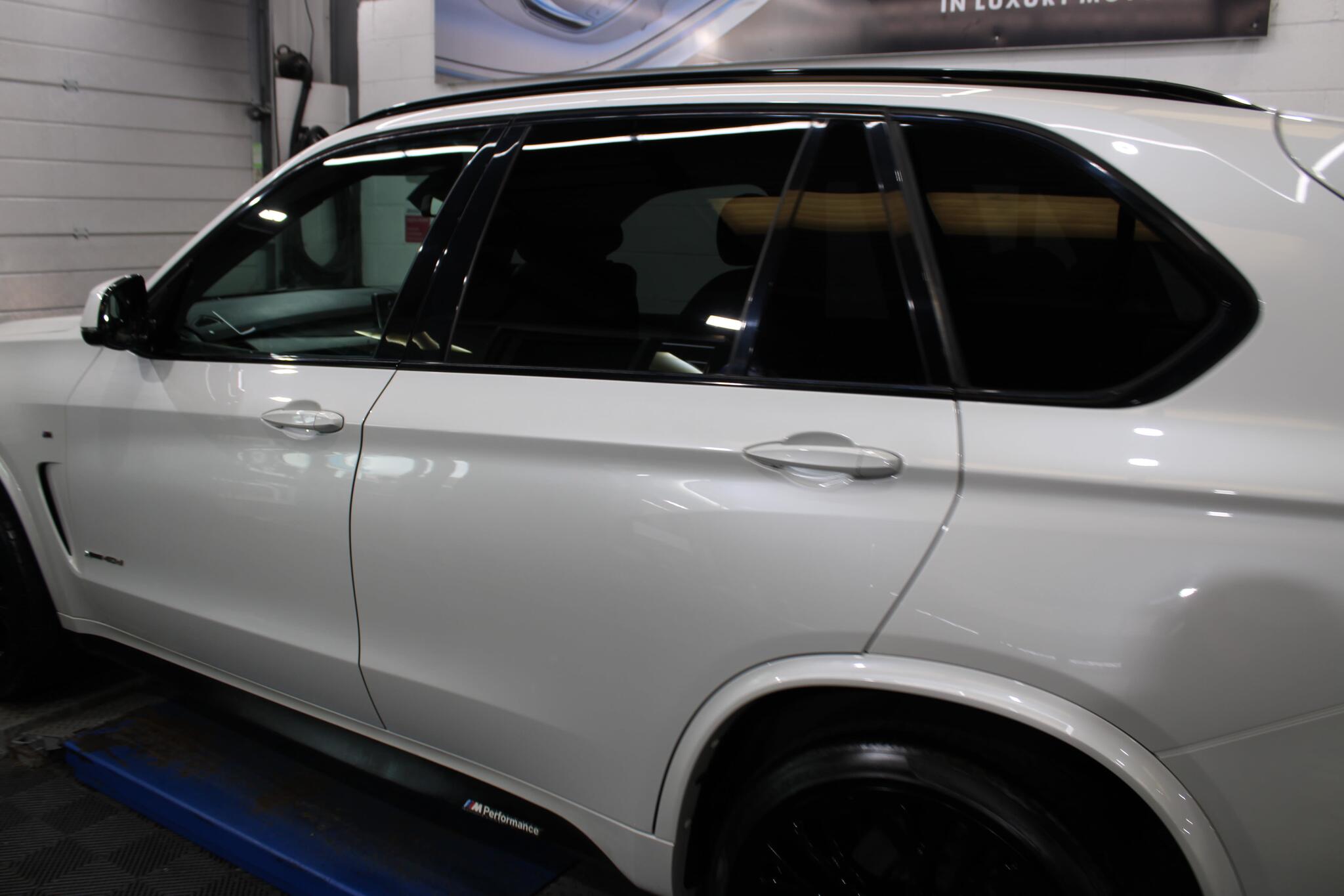 BMW X5 view 39