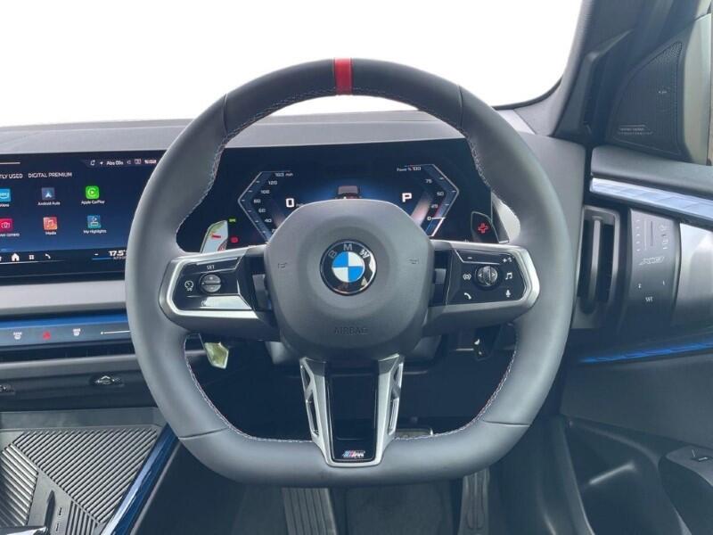 BMW X3 view 5