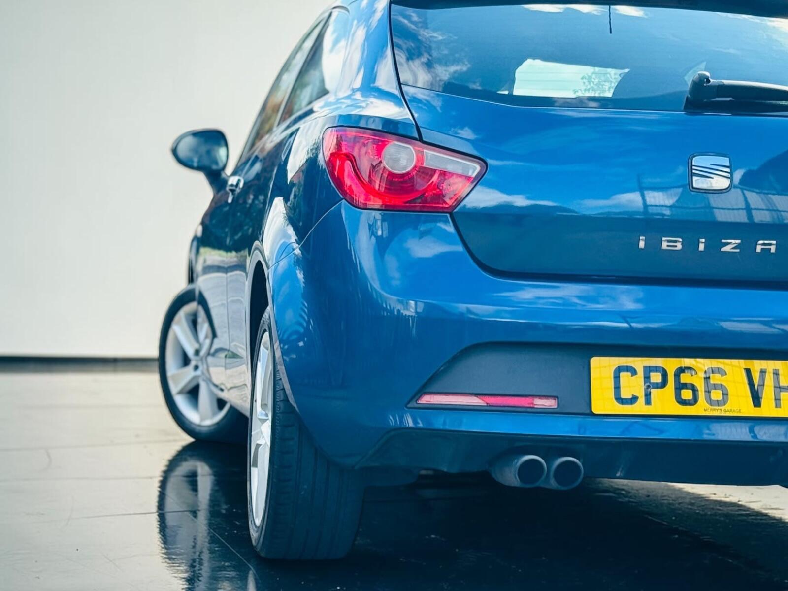 Seat Ibiza view 6