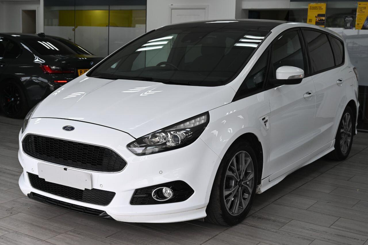 Ford S-Max view 5