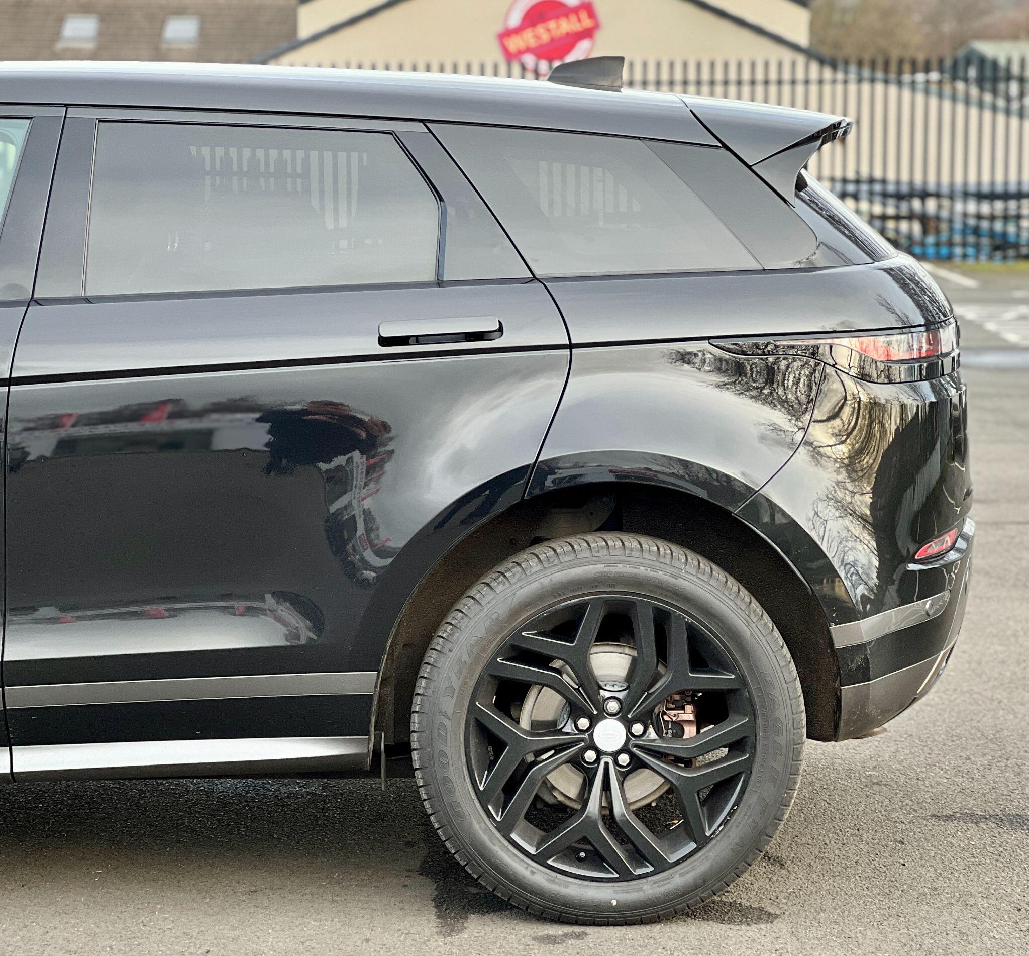 Land Rover Range Rover Evoque view 25