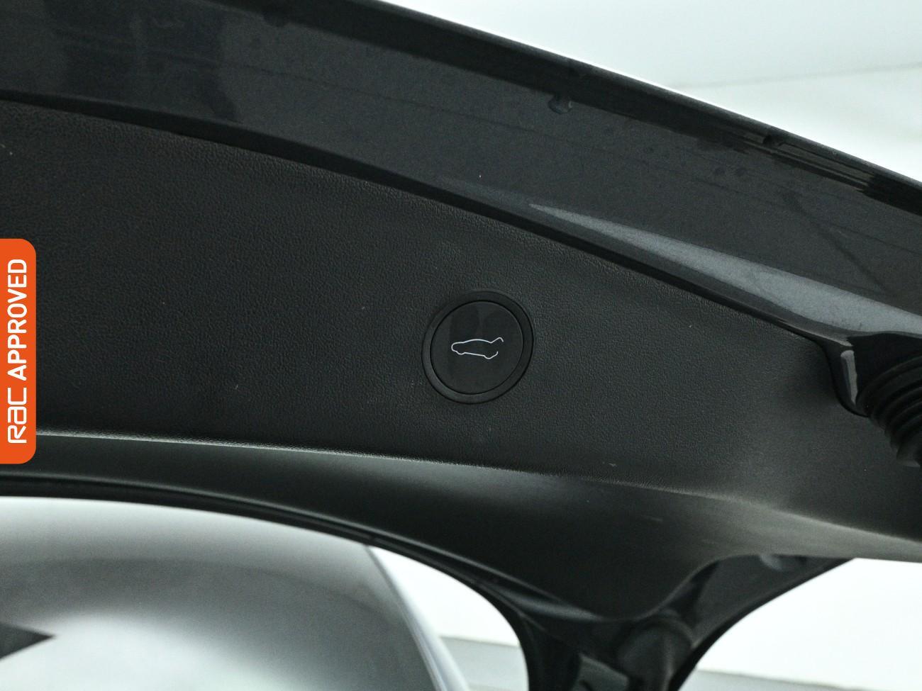 Tesla Model 3 view 28