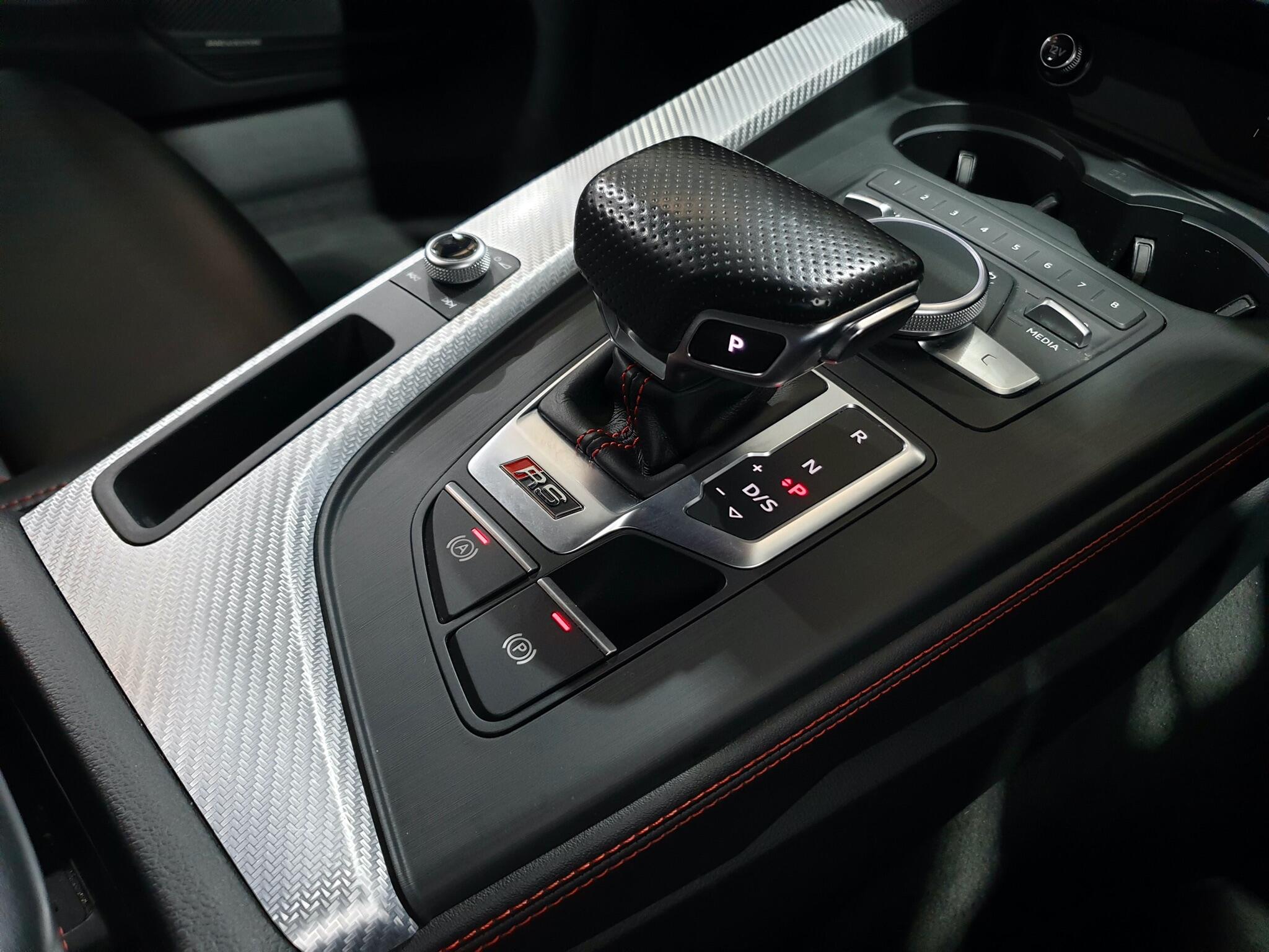 Audi RS4 view 66