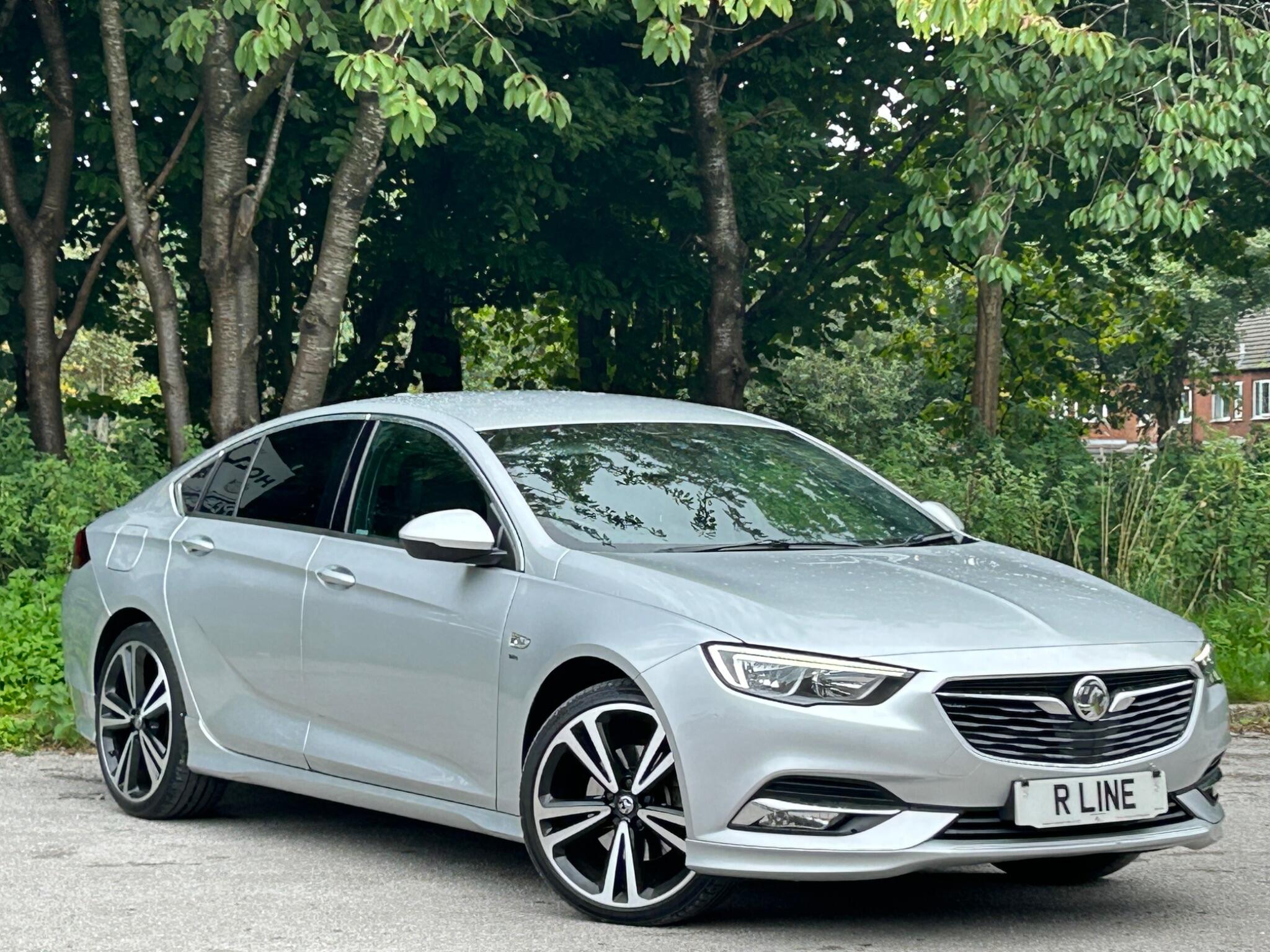 Vauxhall Insignia view 4