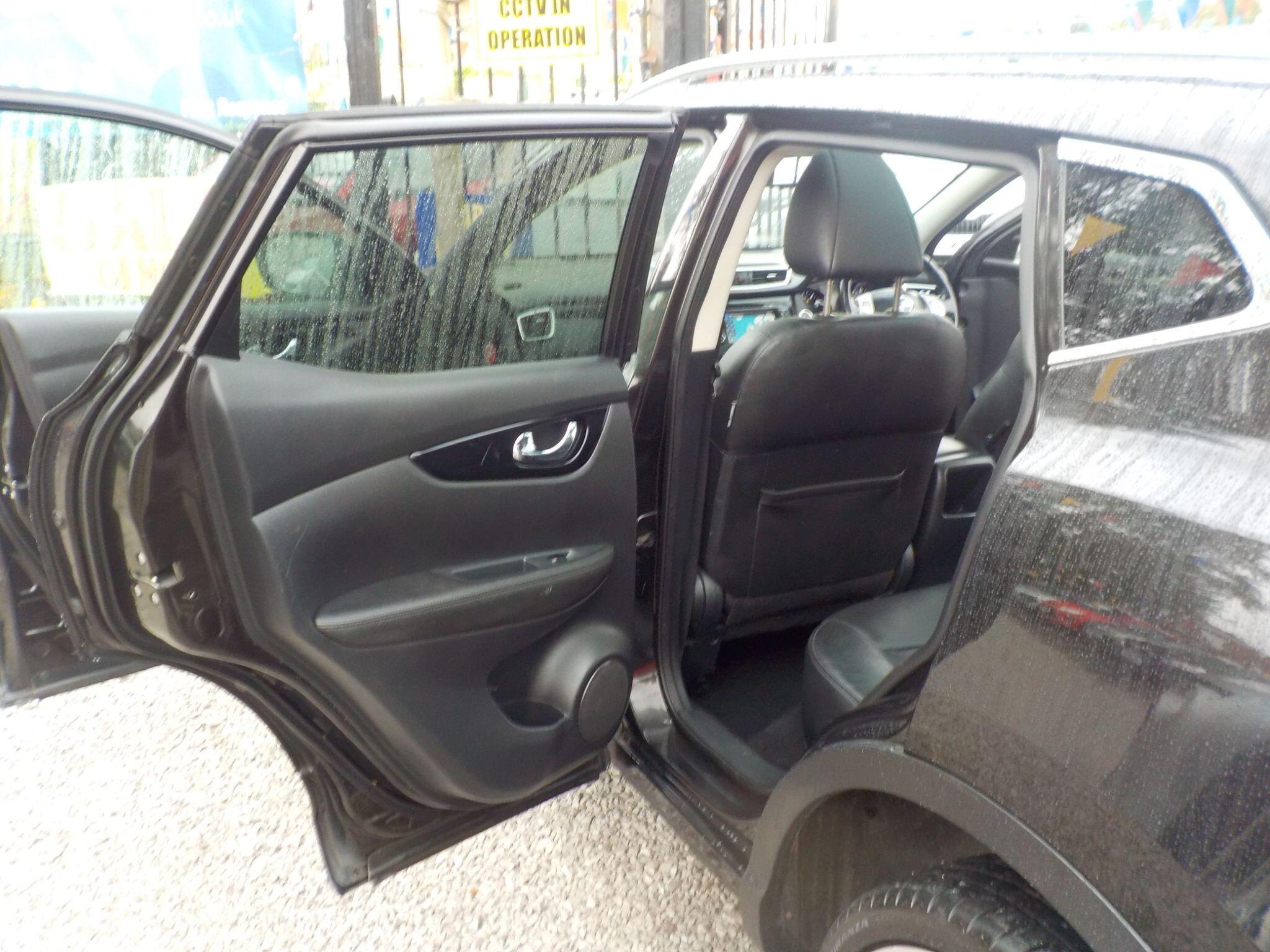 Nissan Qashqai 1.5 dCi Tekna 2WD Euro 6 (s/s) 5dr