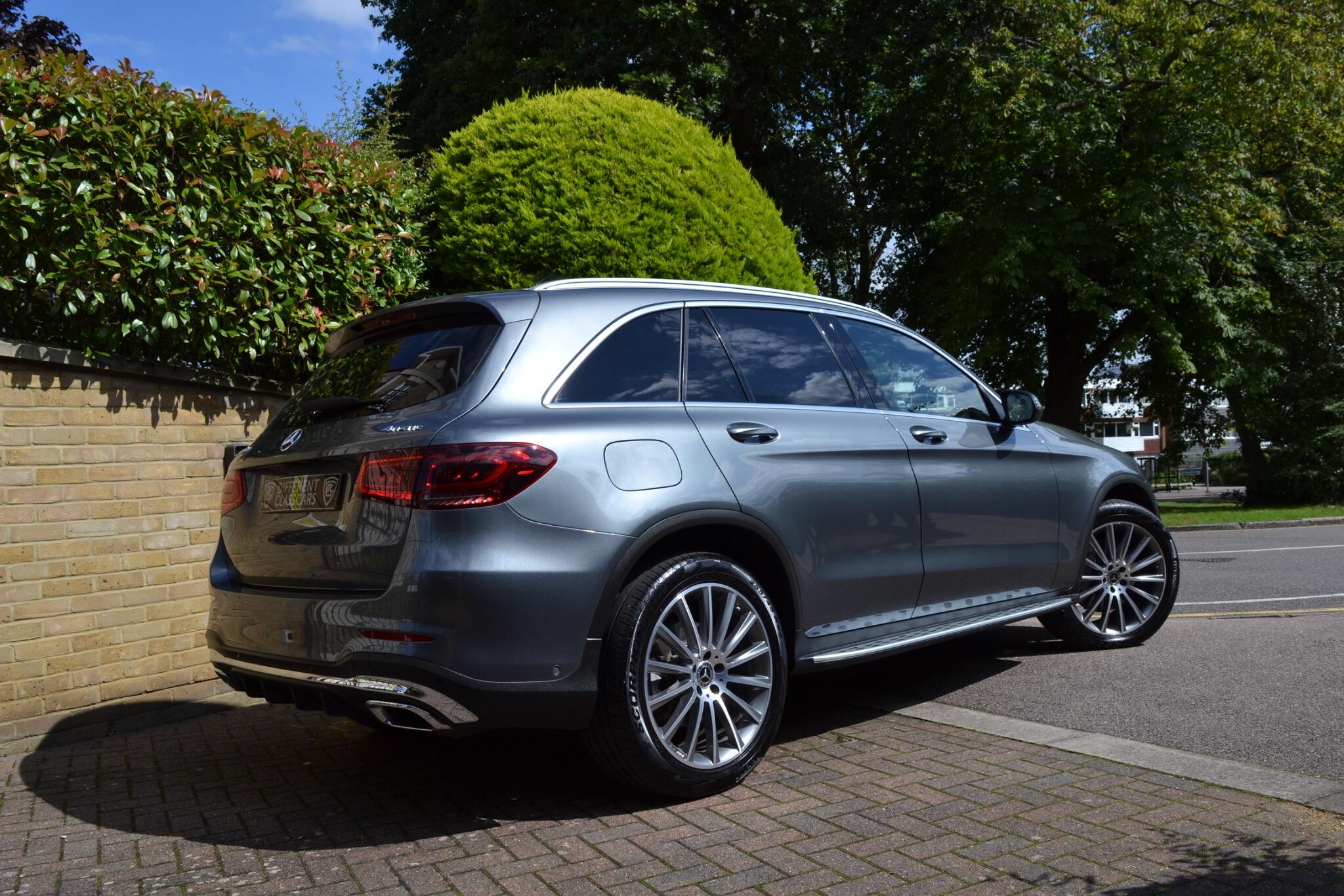 Mercedes-Benz GLC view 9