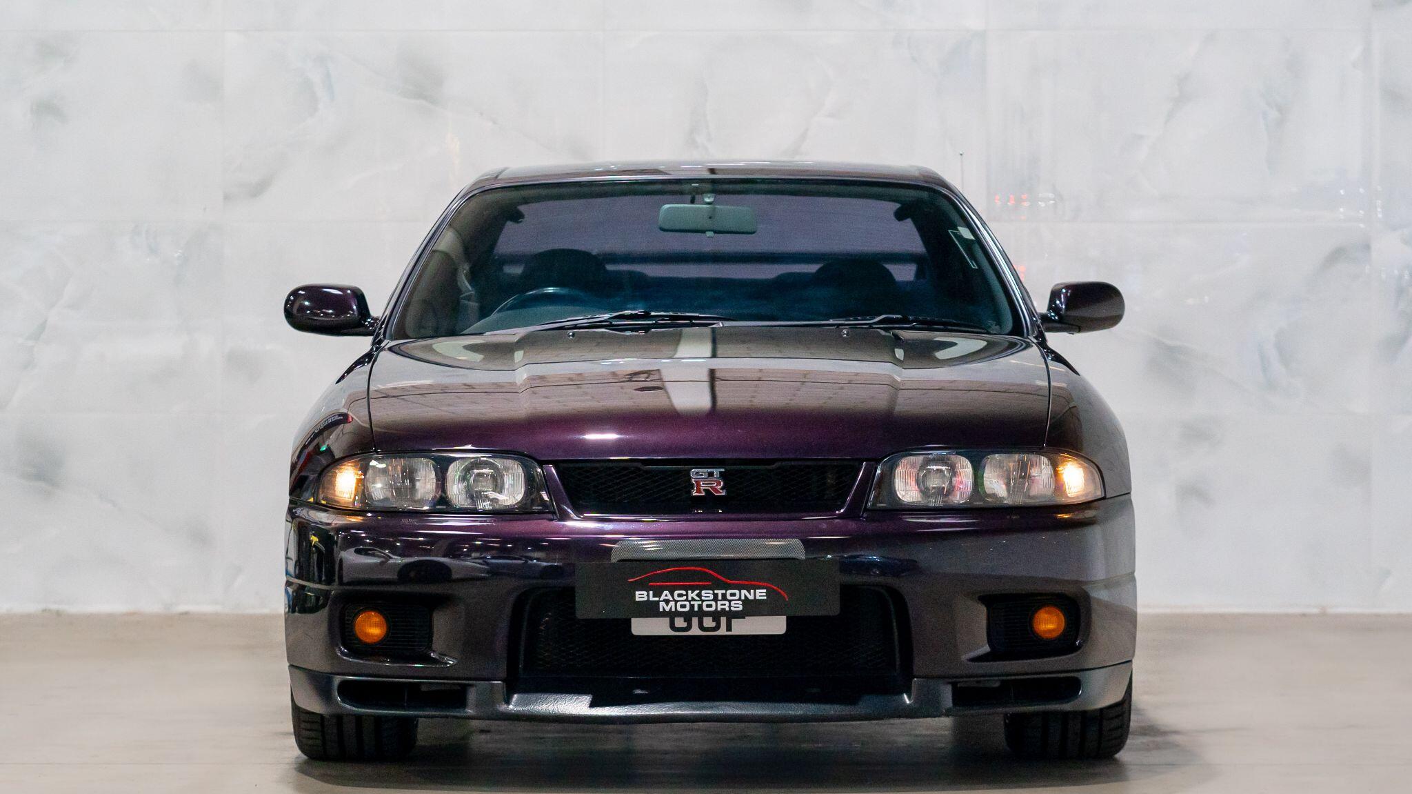 Nissan Skyline view 2
