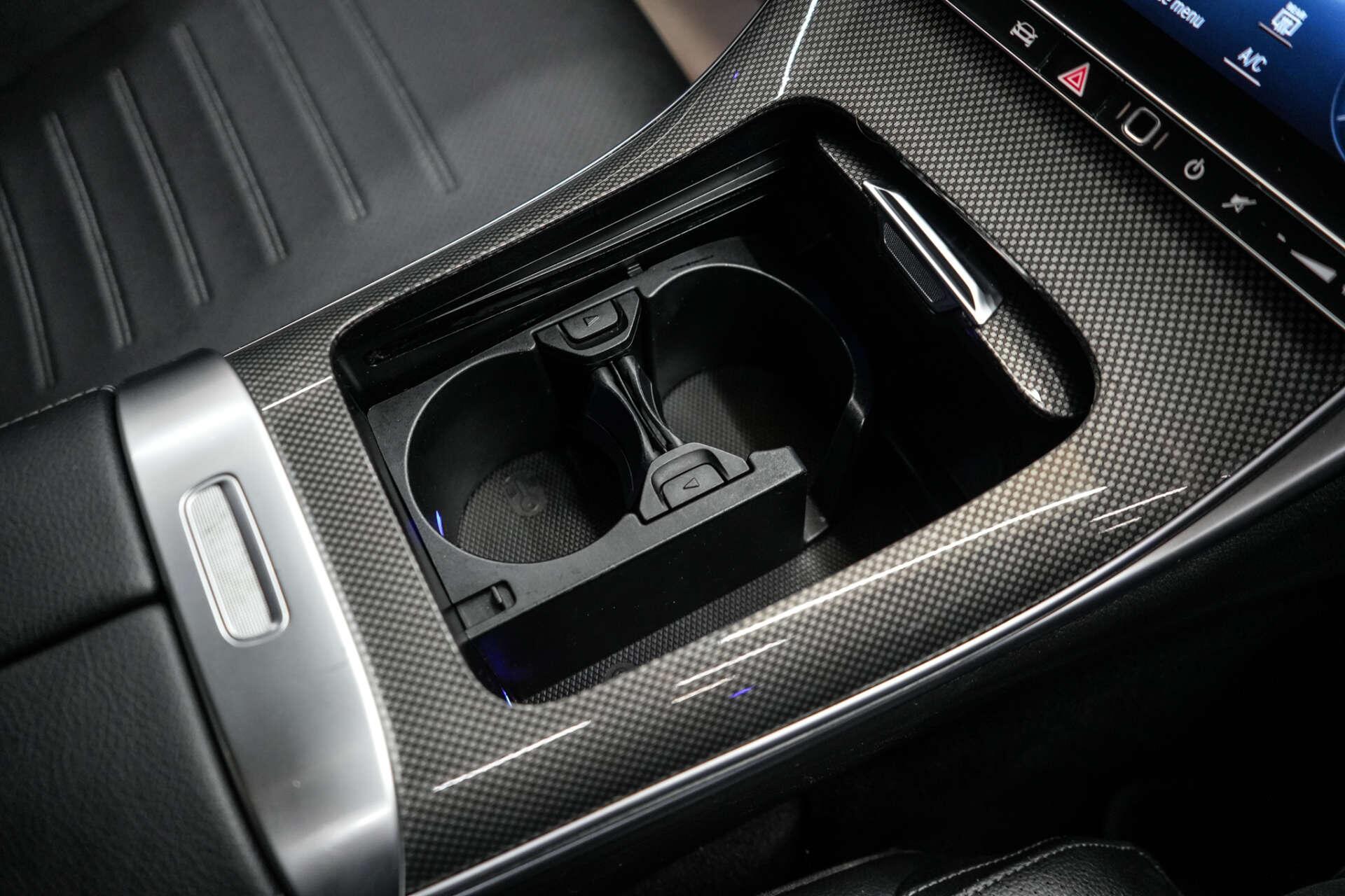 Mercedes-Benz C-Class view 36