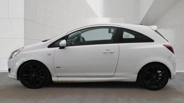 Vauxhall Corsa view 6