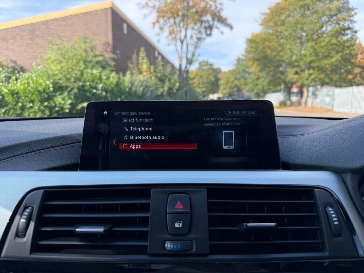 BMW 4 Series view 33