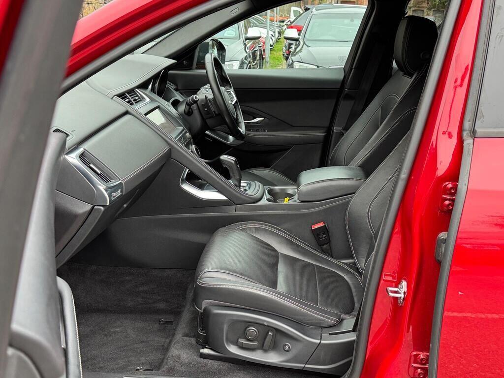 Jaguar E-Pace view 15