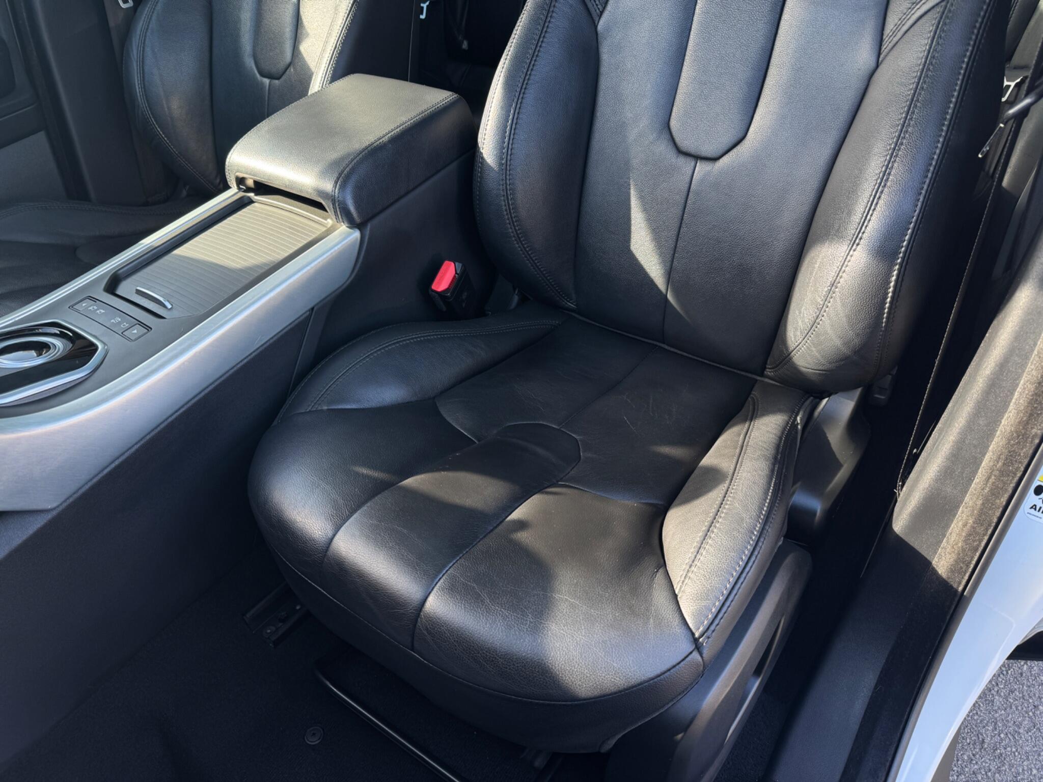 Land Rover Range Rover Evoque view 51