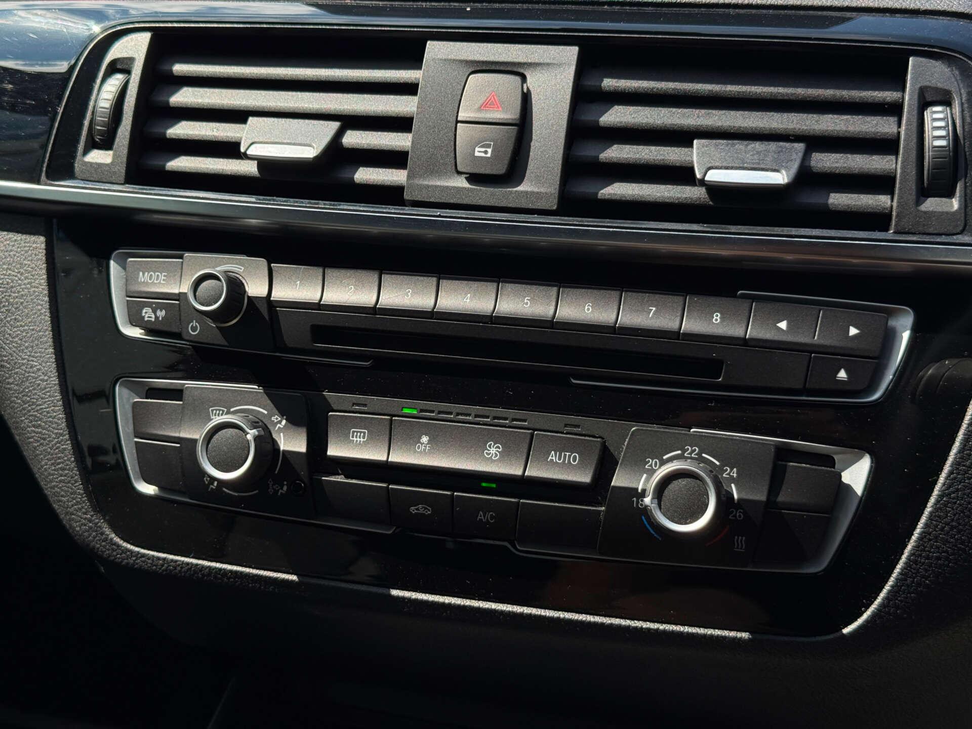 BMW 2 Series view 55
