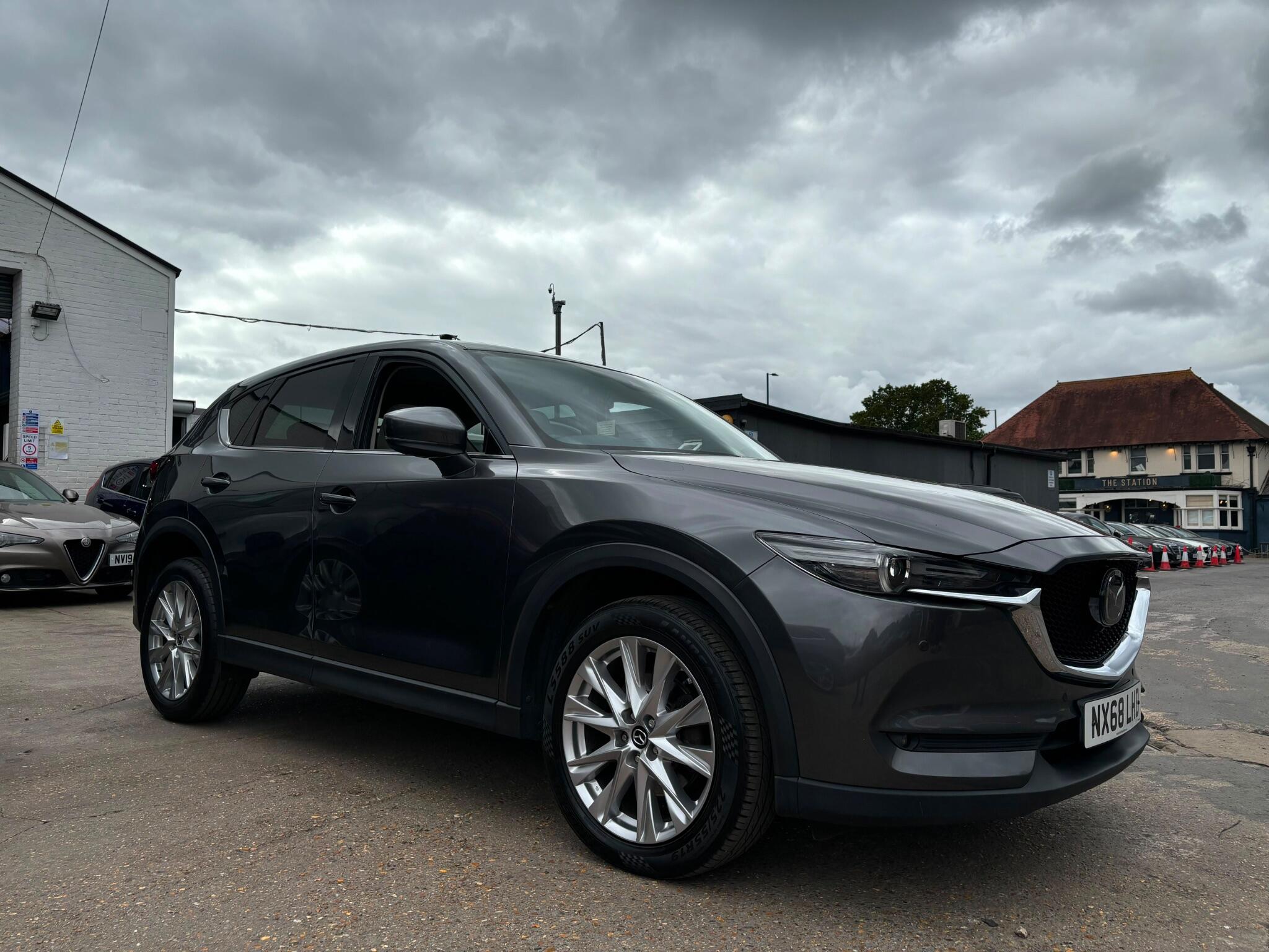 Mazda CX-5 view 2