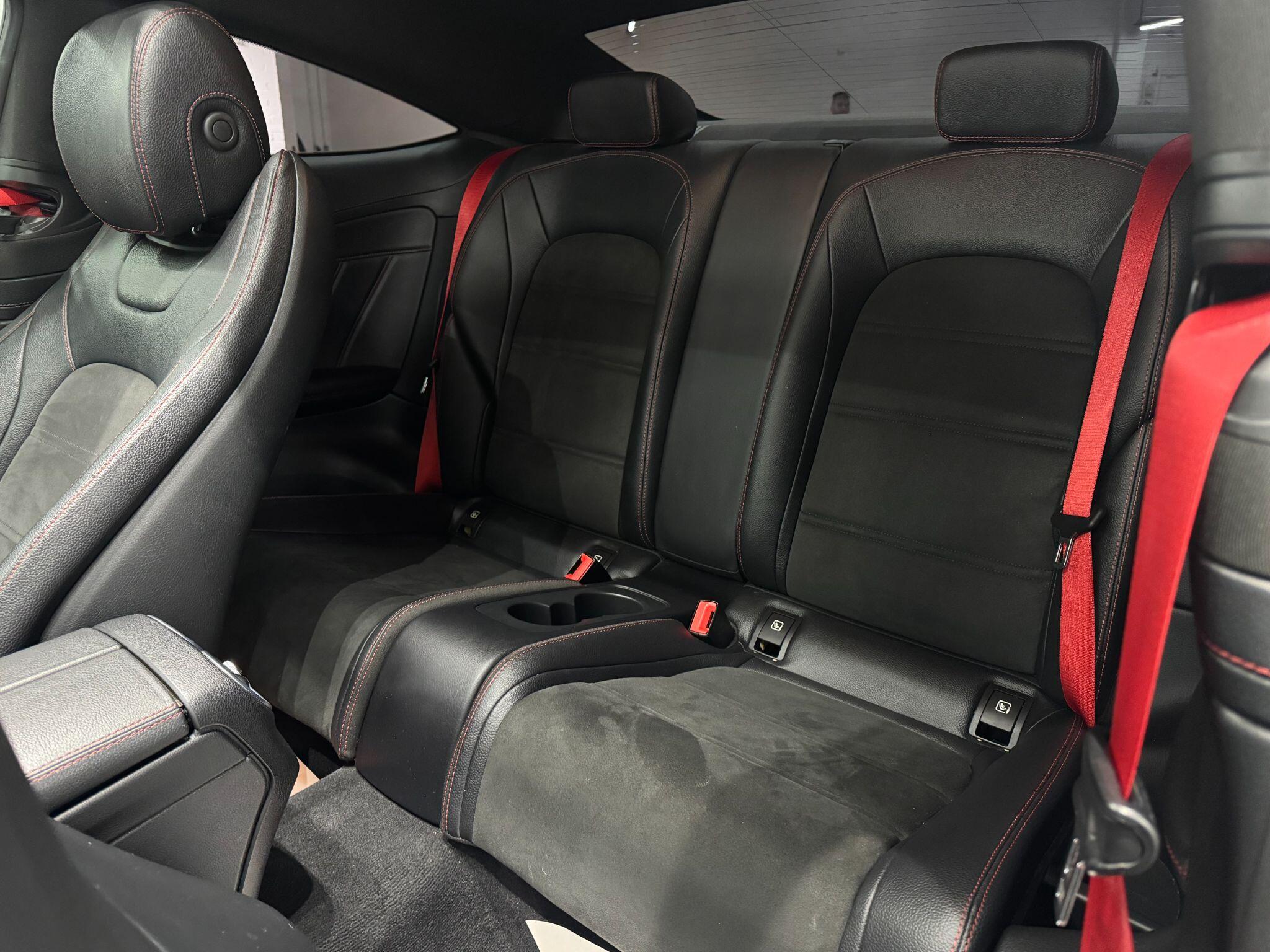Mercedes-Benz C-Class view 46