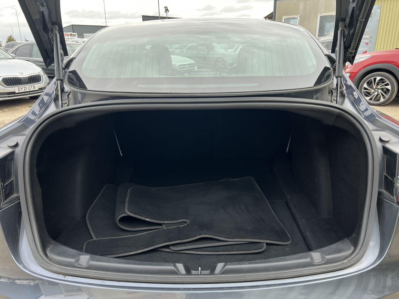 Tesla Model 3 view 10