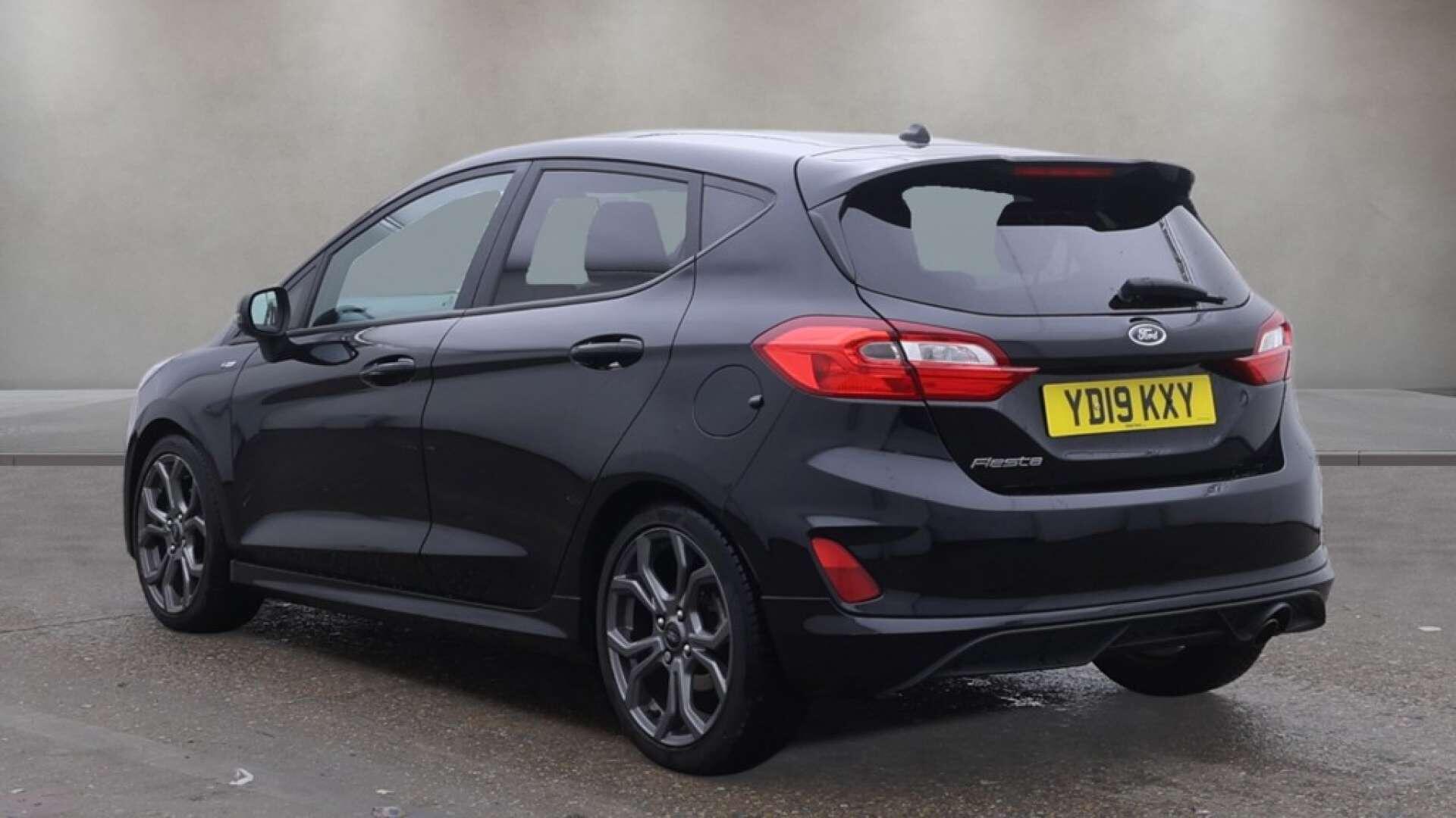Ford Fiesta view 8