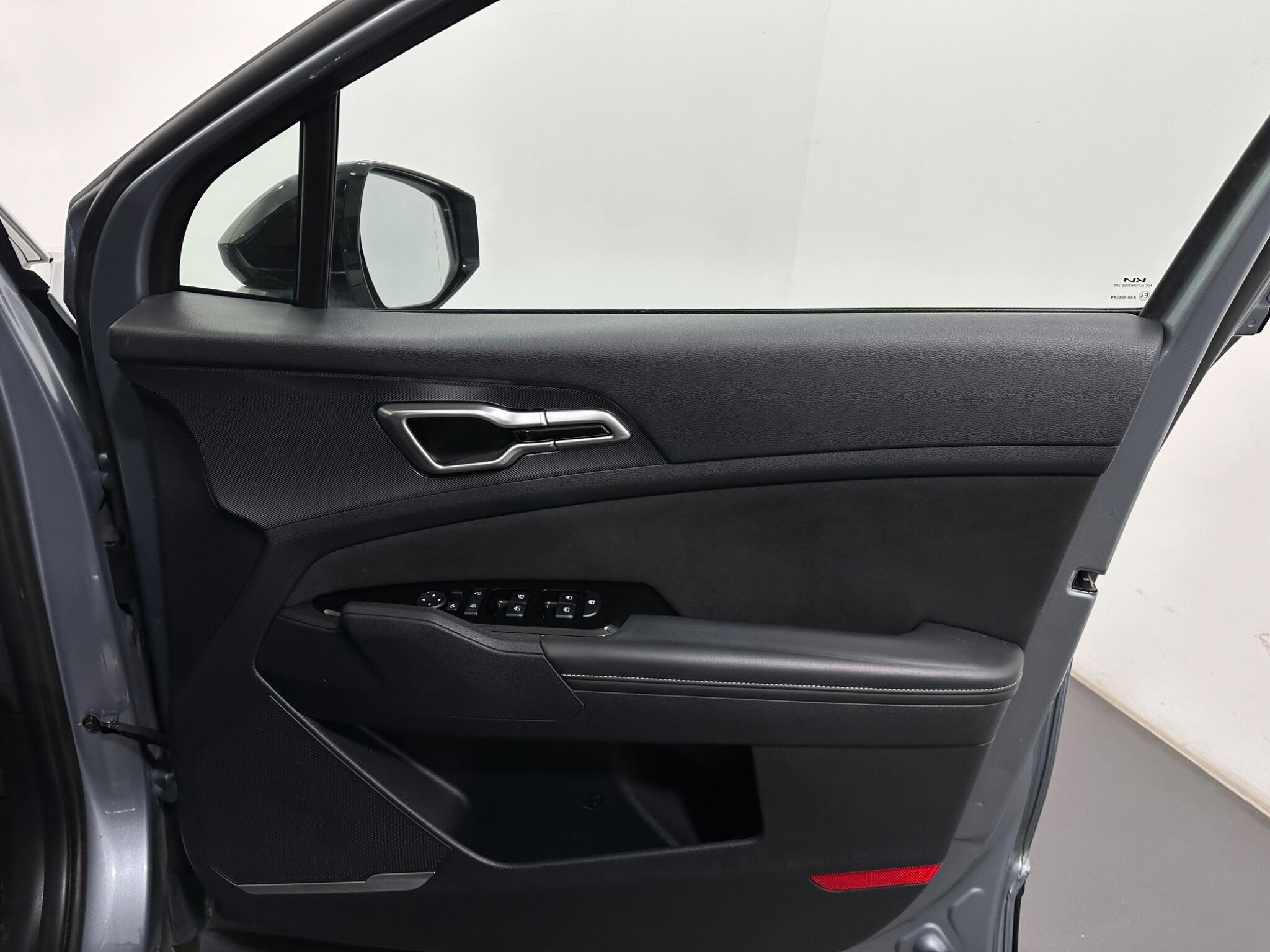Kia Sportage view 33