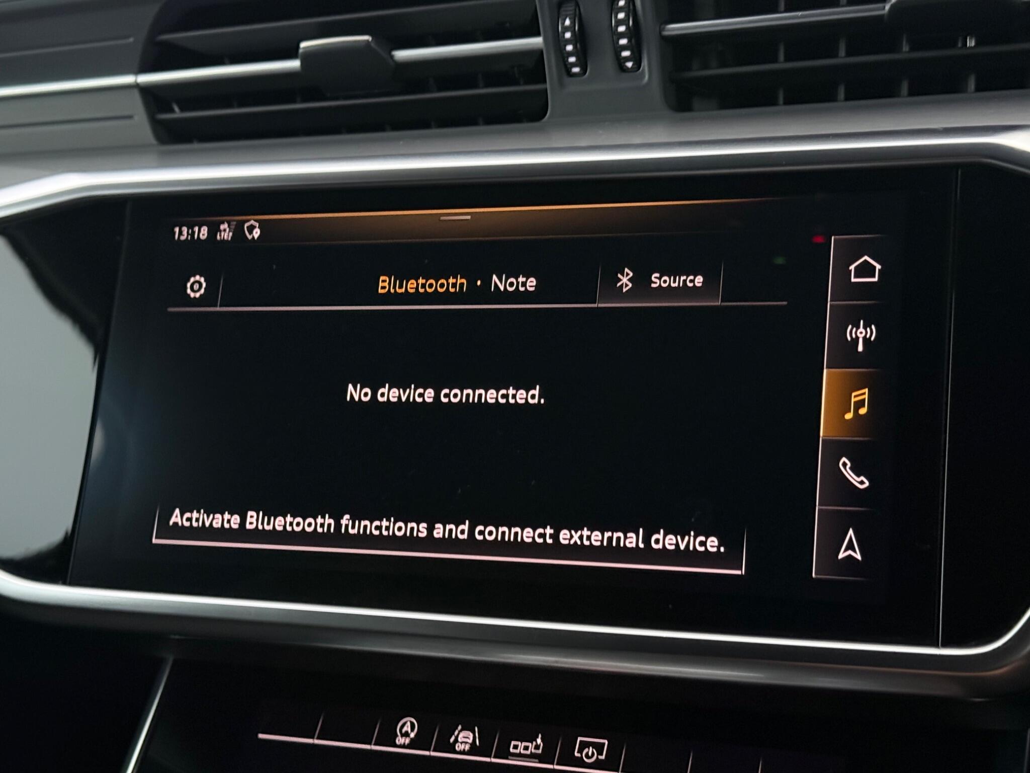 Audi A6 view 29