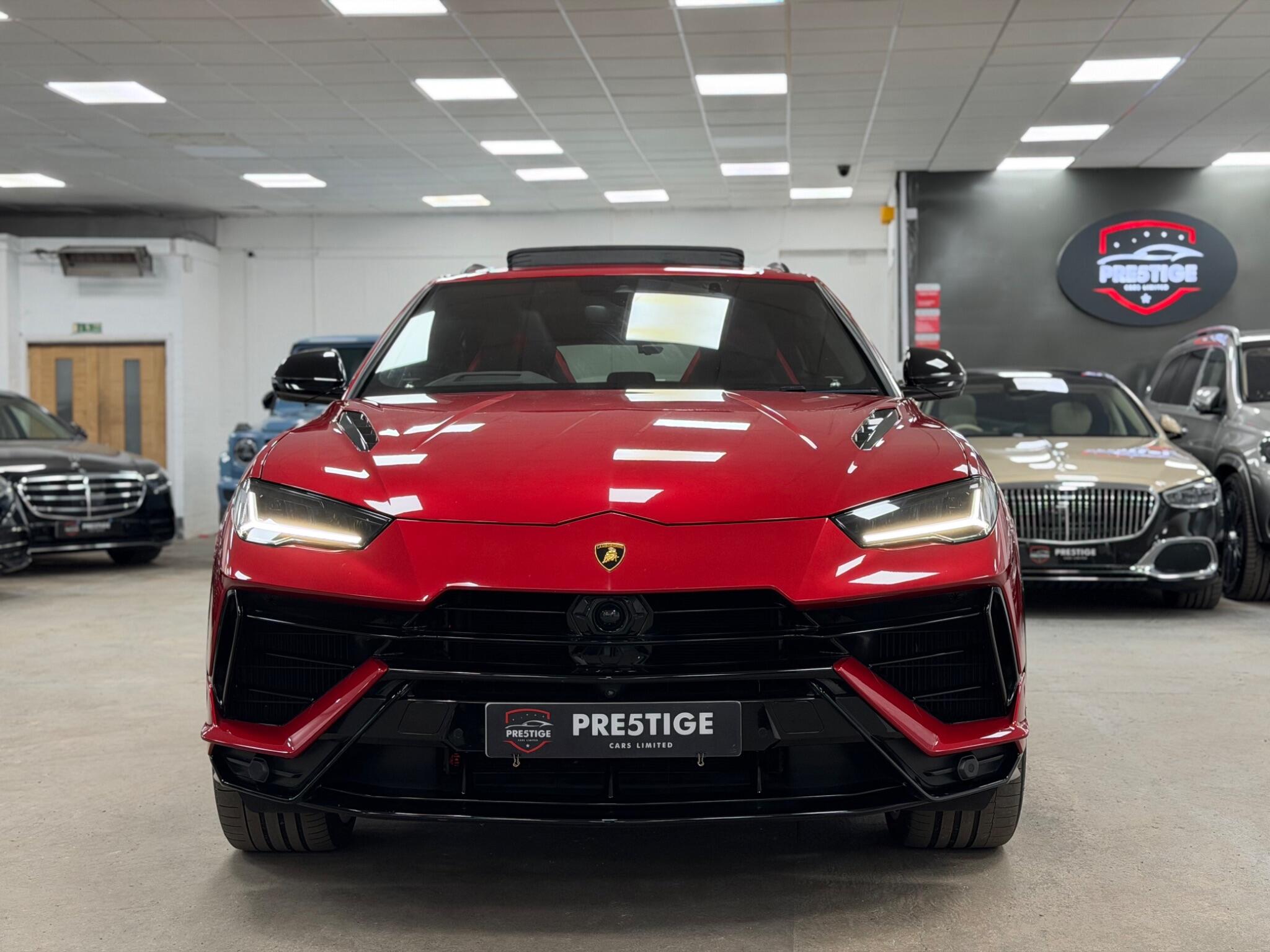 Lamborghini Urus view 49