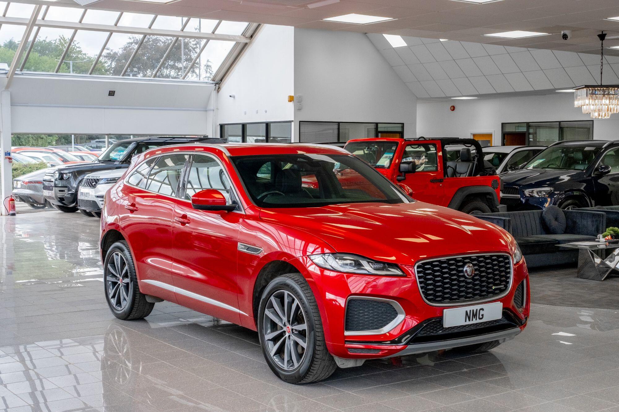 Jaguar F-Pace view 7