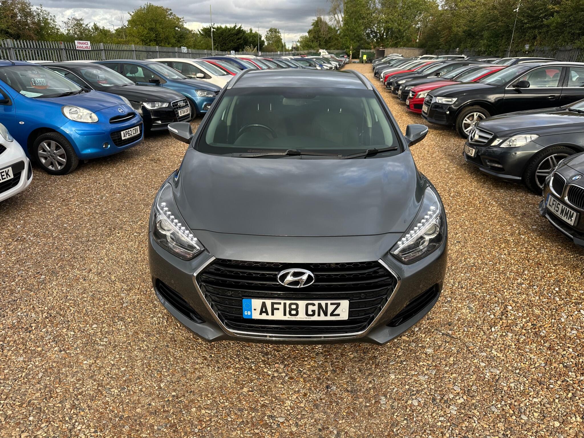 Hyundai I40 view 8