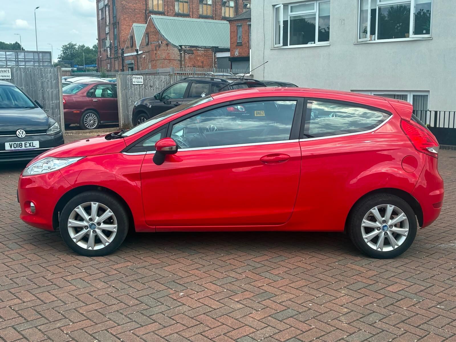 Ford Fiesta view 11