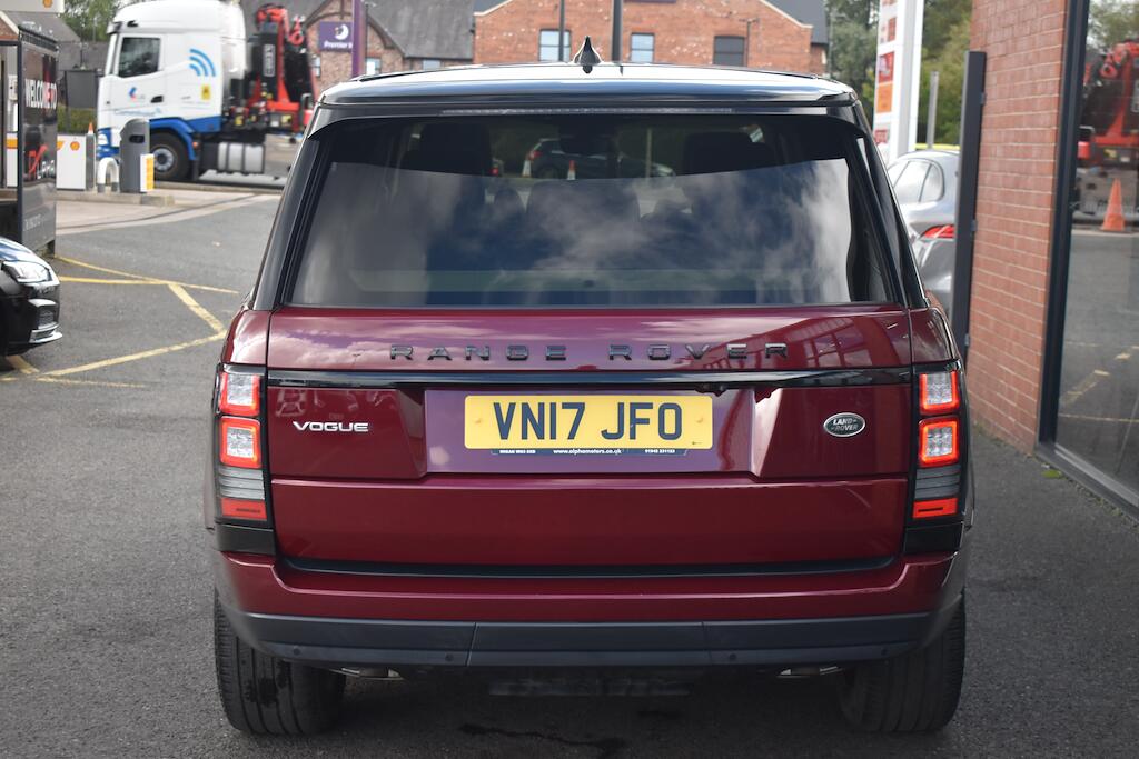 Land Rover Range Rover view 8