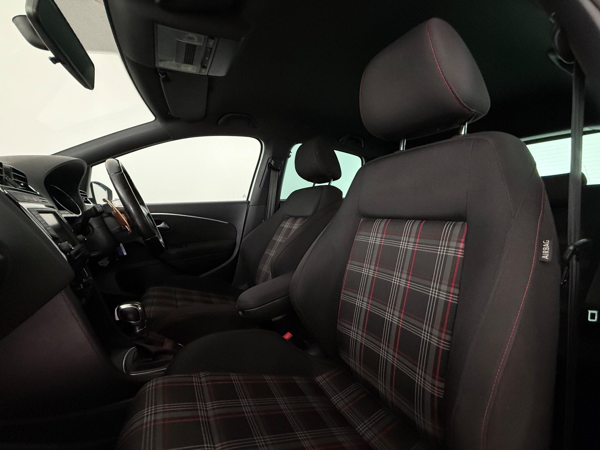 Volkswagen Polo view 25