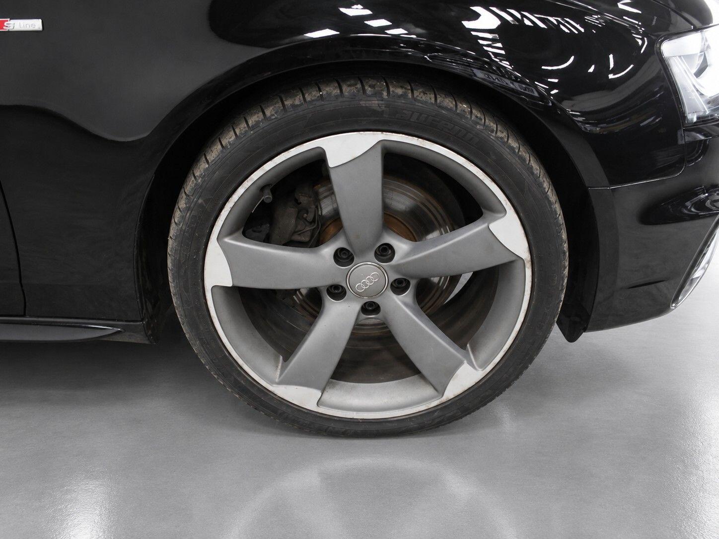 Audi A4 view 55