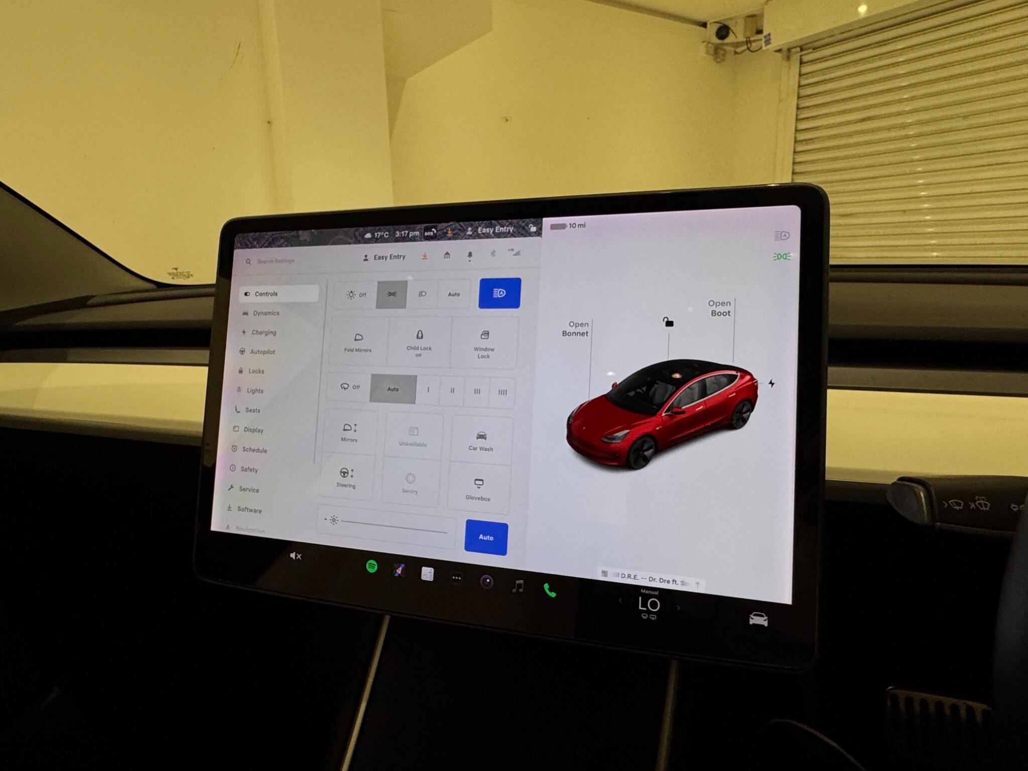 Tesla Model 3 view 15