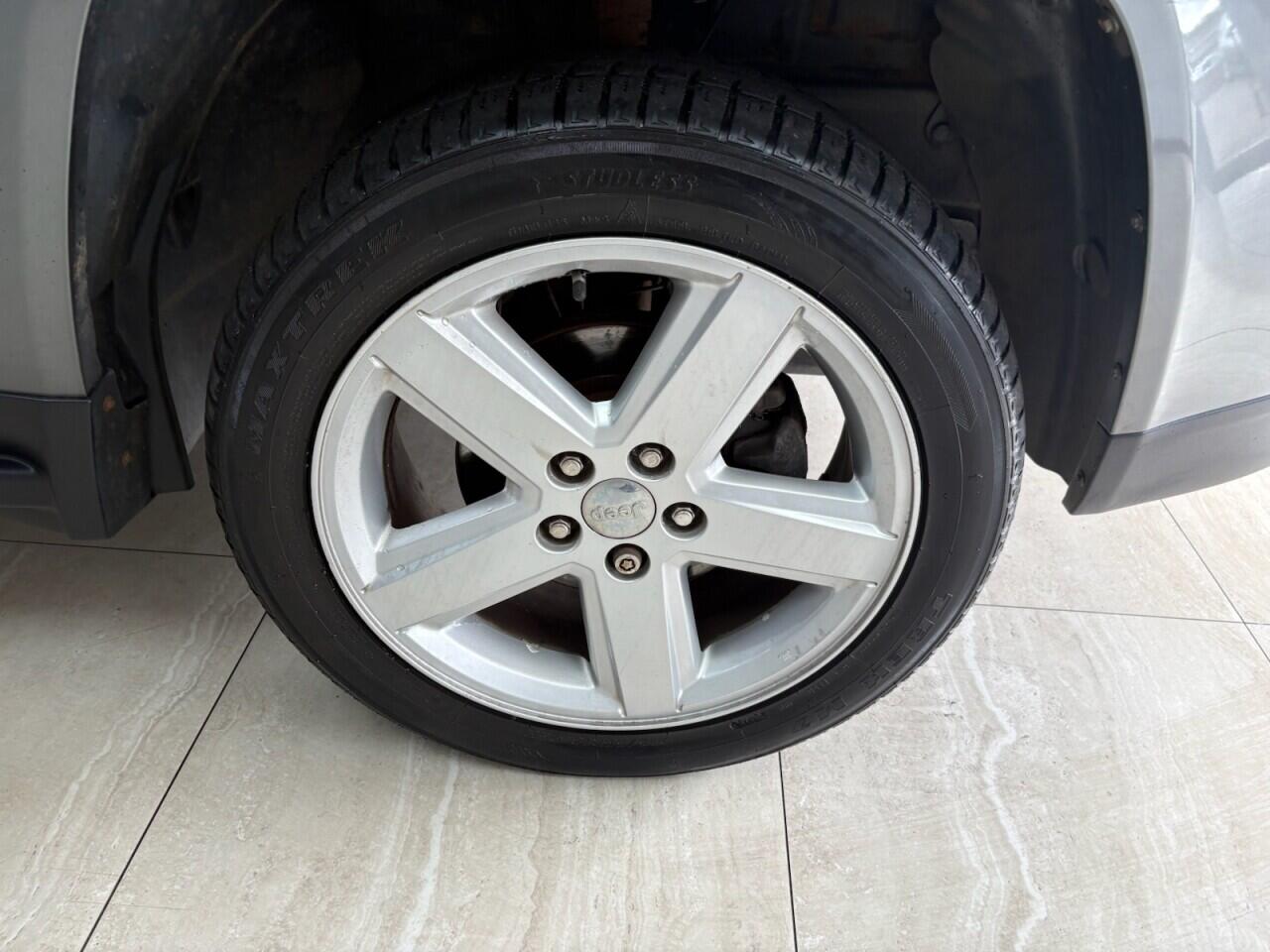 Jeep Compass view 10