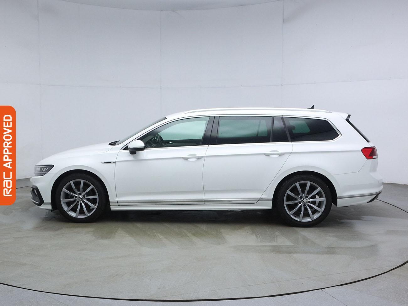 Volkswagen Passat view 29