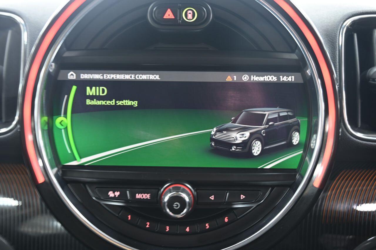 MINI Countryman view 24