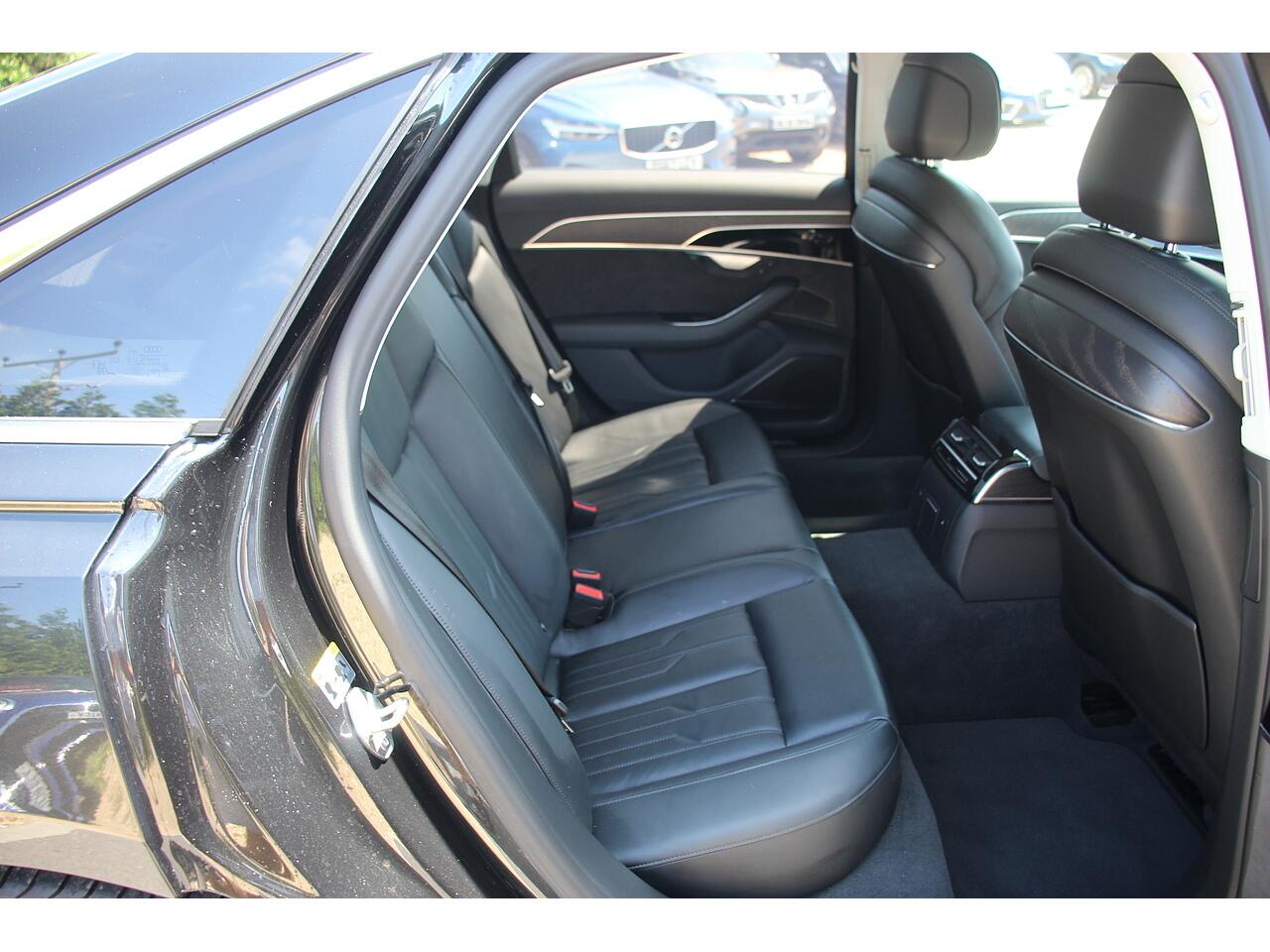 Audi A8 view 18
