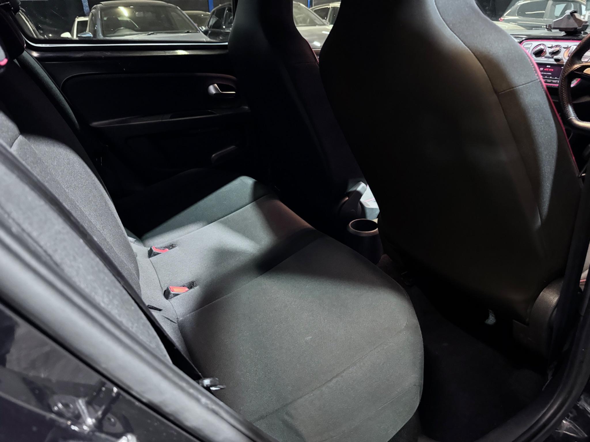 Seat Mii view 24