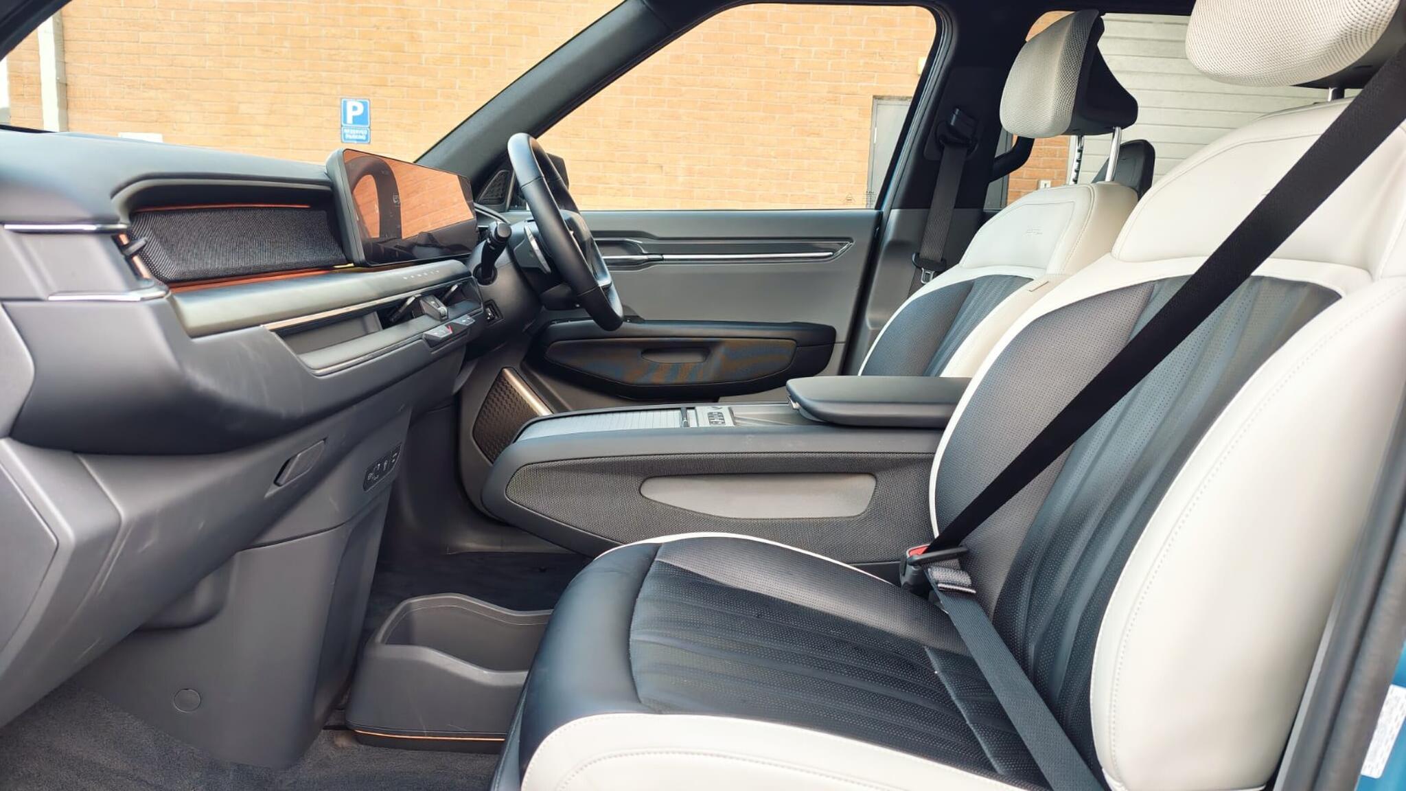 Kia Ev9 view 22